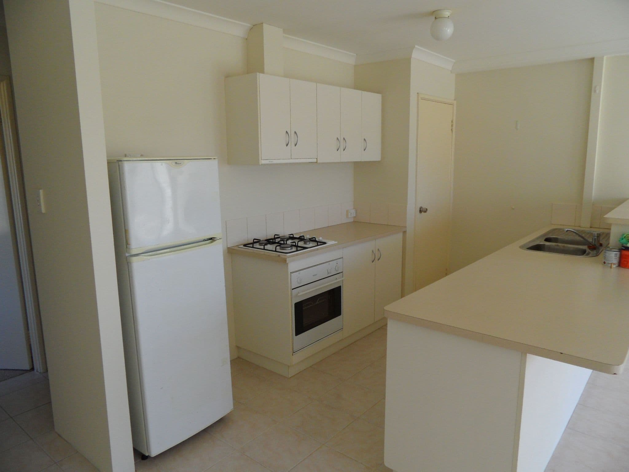 2/142 Morrison Road, Midland WA 6056, Midland - Thumbnail 6