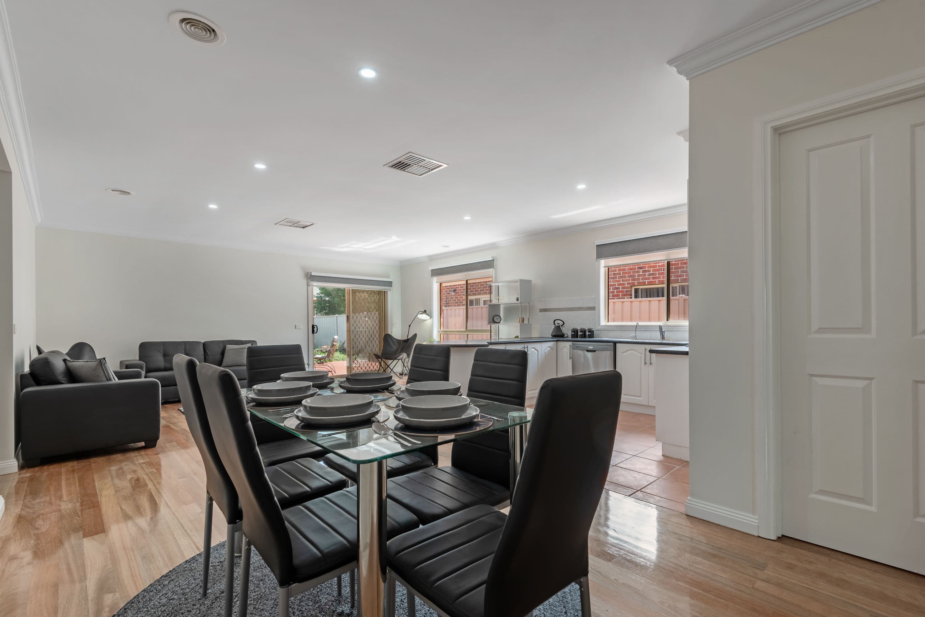 13 Copse Wood Bend, Caroline Springs VIC 3023, Caroline Springs - Thumbnail 5