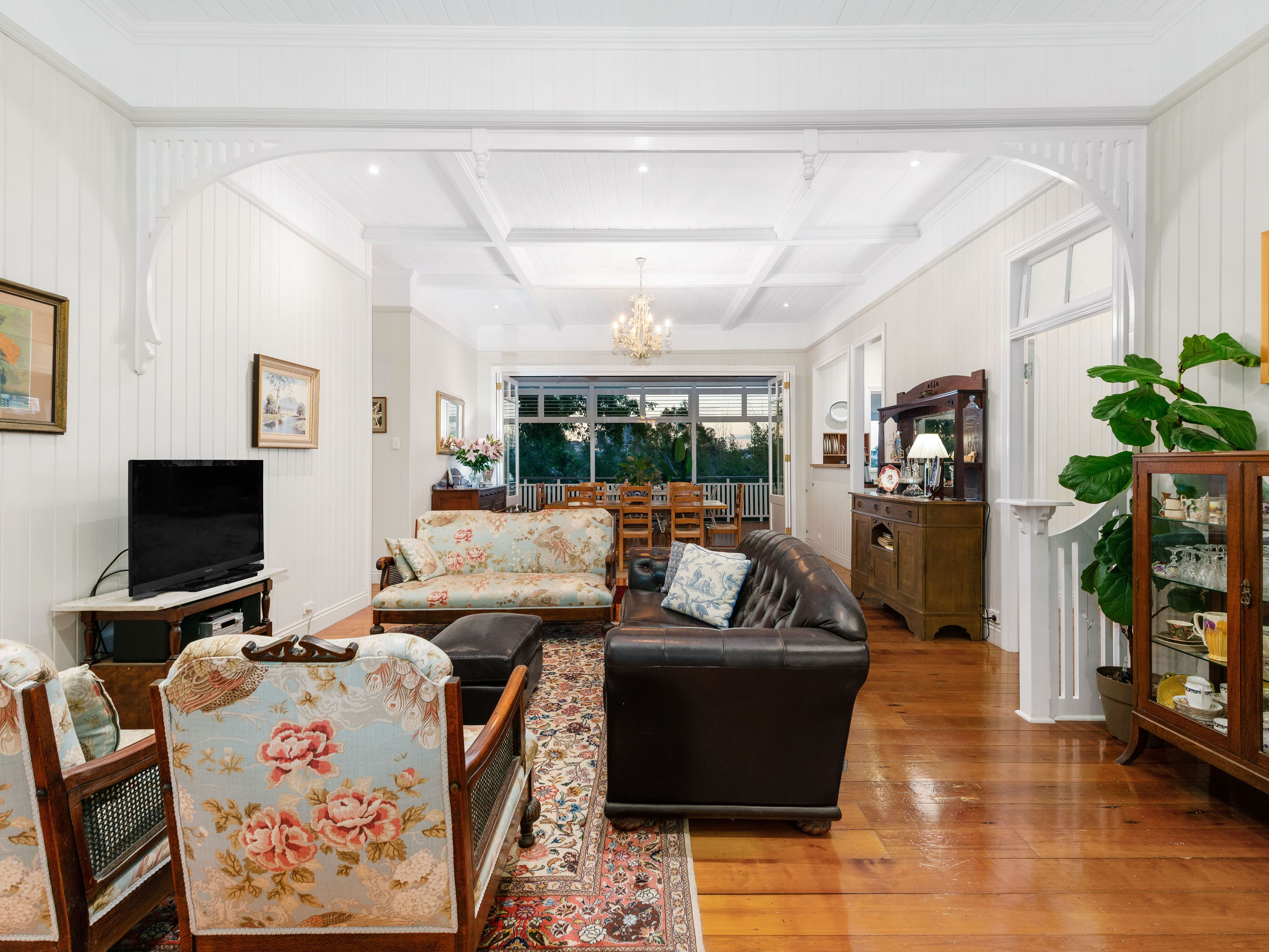 52 Lindon Street, Dutton Park QLD 4102, Dutton Park - Thumbnail 3