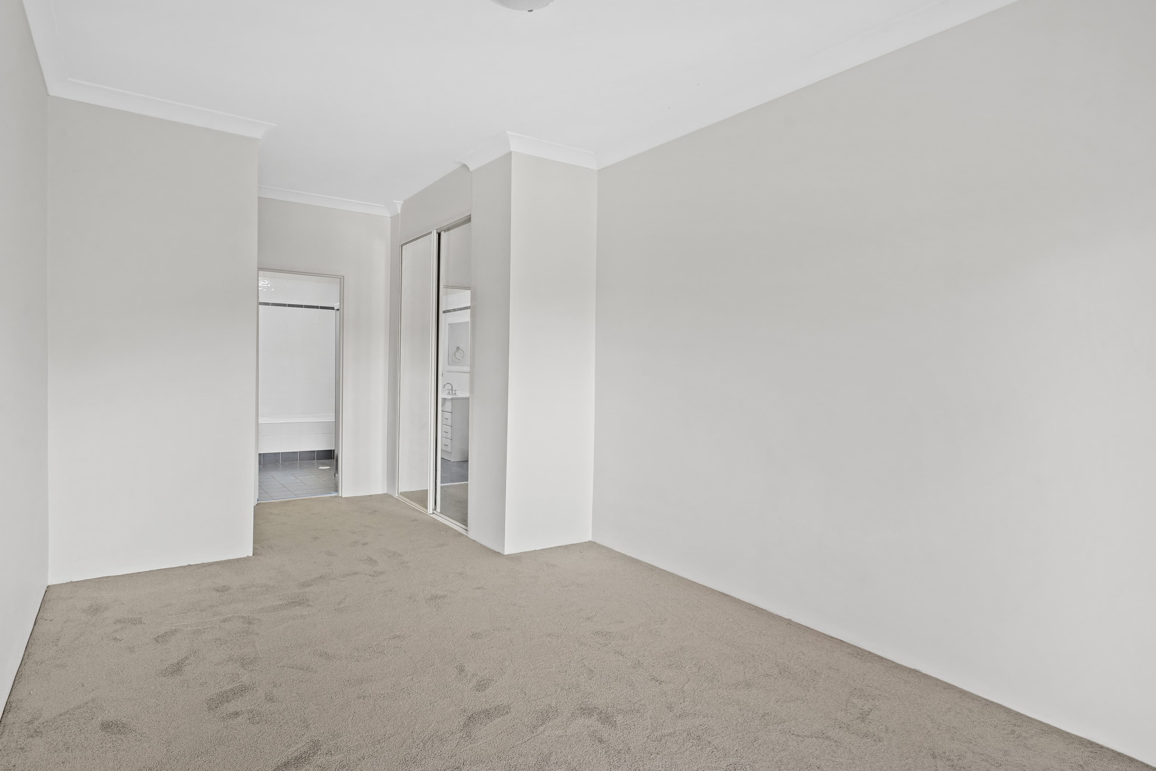 61 Donnison Street West, Gosford NSW 2250, Gosford - Thumbnail 4