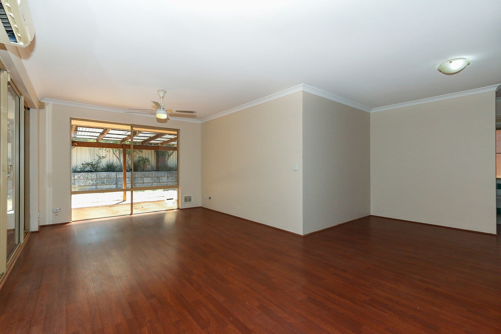 22 Dalrymple View, Alexander Heights WA 6064, Alexander Heights - Thumbnail 4