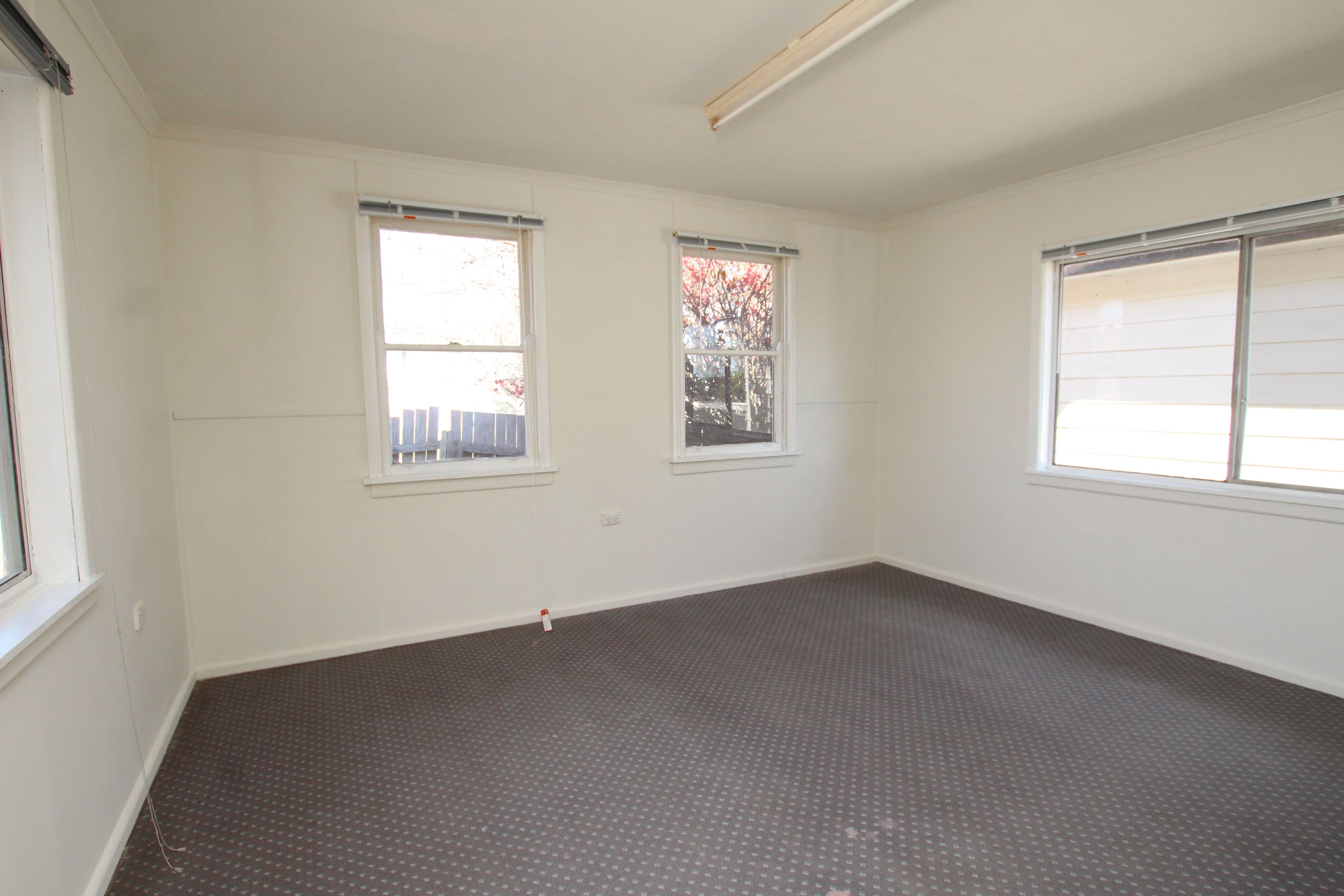 121 North Street, Oberon NSW 2787, Oberon - Thumbnail 4
