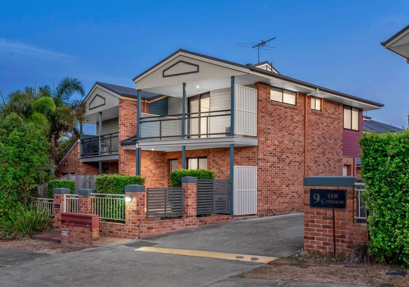9 Hill Crescent, Carina Heights QLD 4152, Carina Heights - Image 1