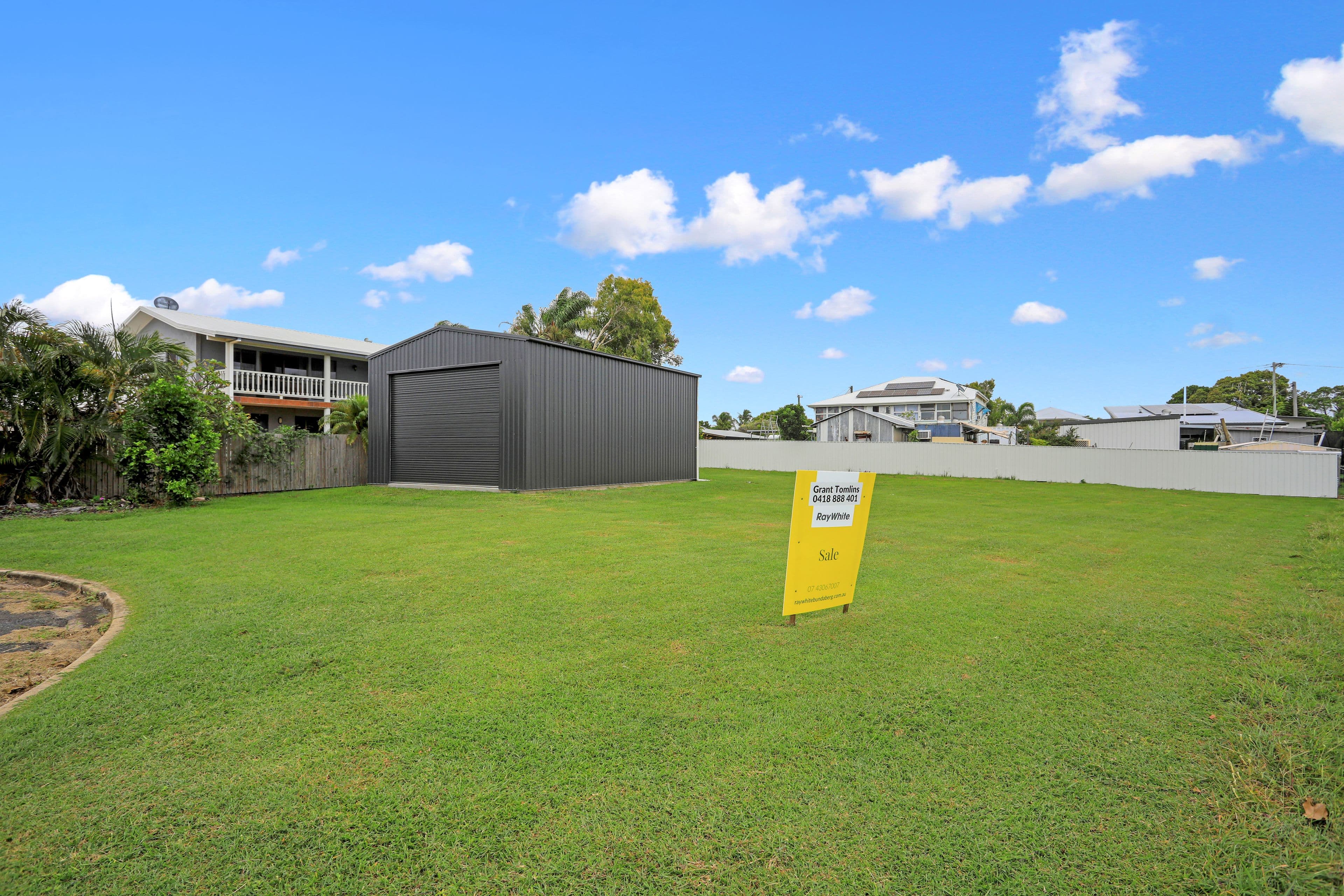 1 Hunter Street, Burnett Heads QLD 4670, Burnett Heads - Thumbnail 2