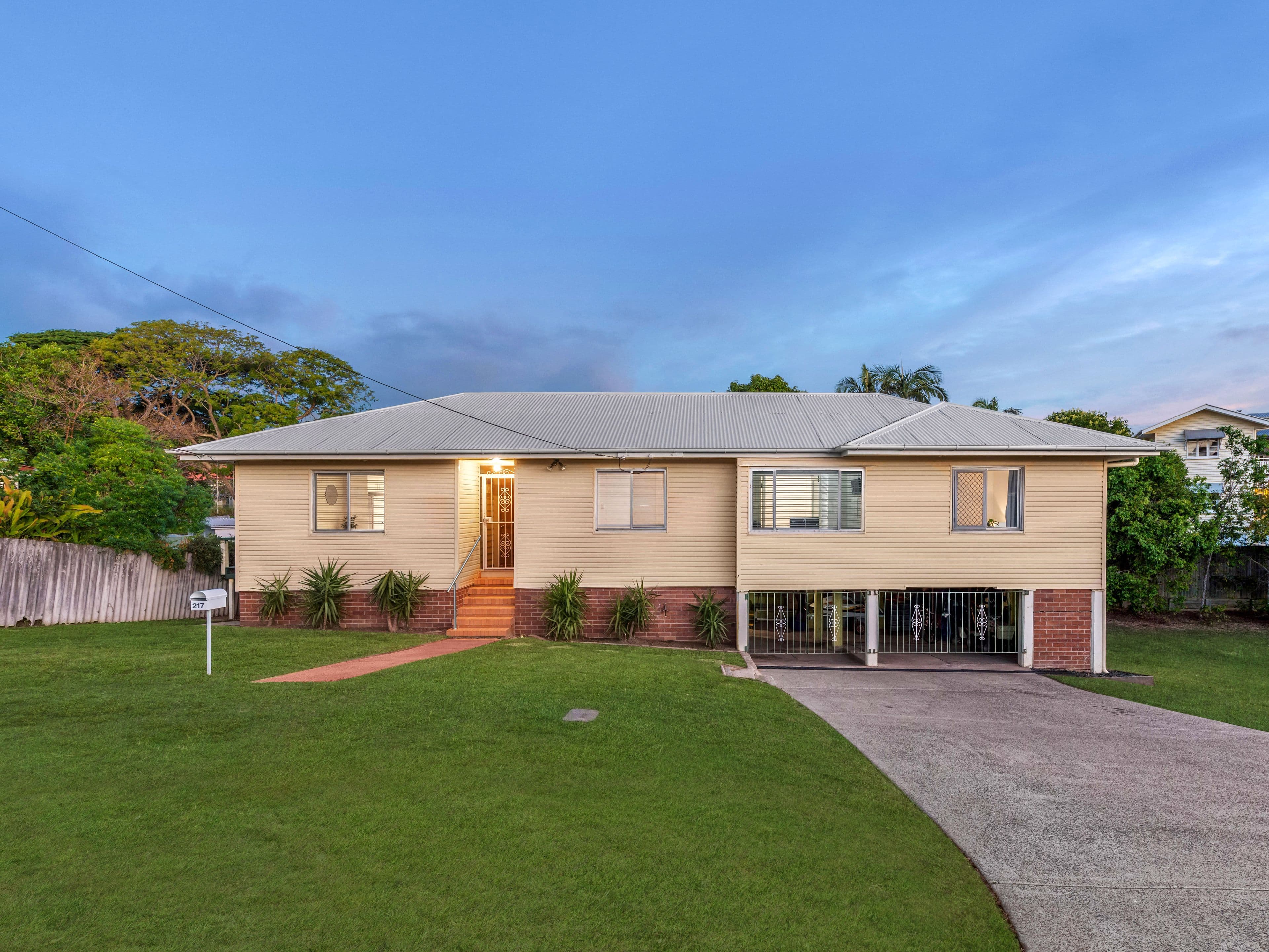 217 Edinburgh Castle Road, Wavell Heights QLD 4012, Wavell Heights - Thumbnail 3