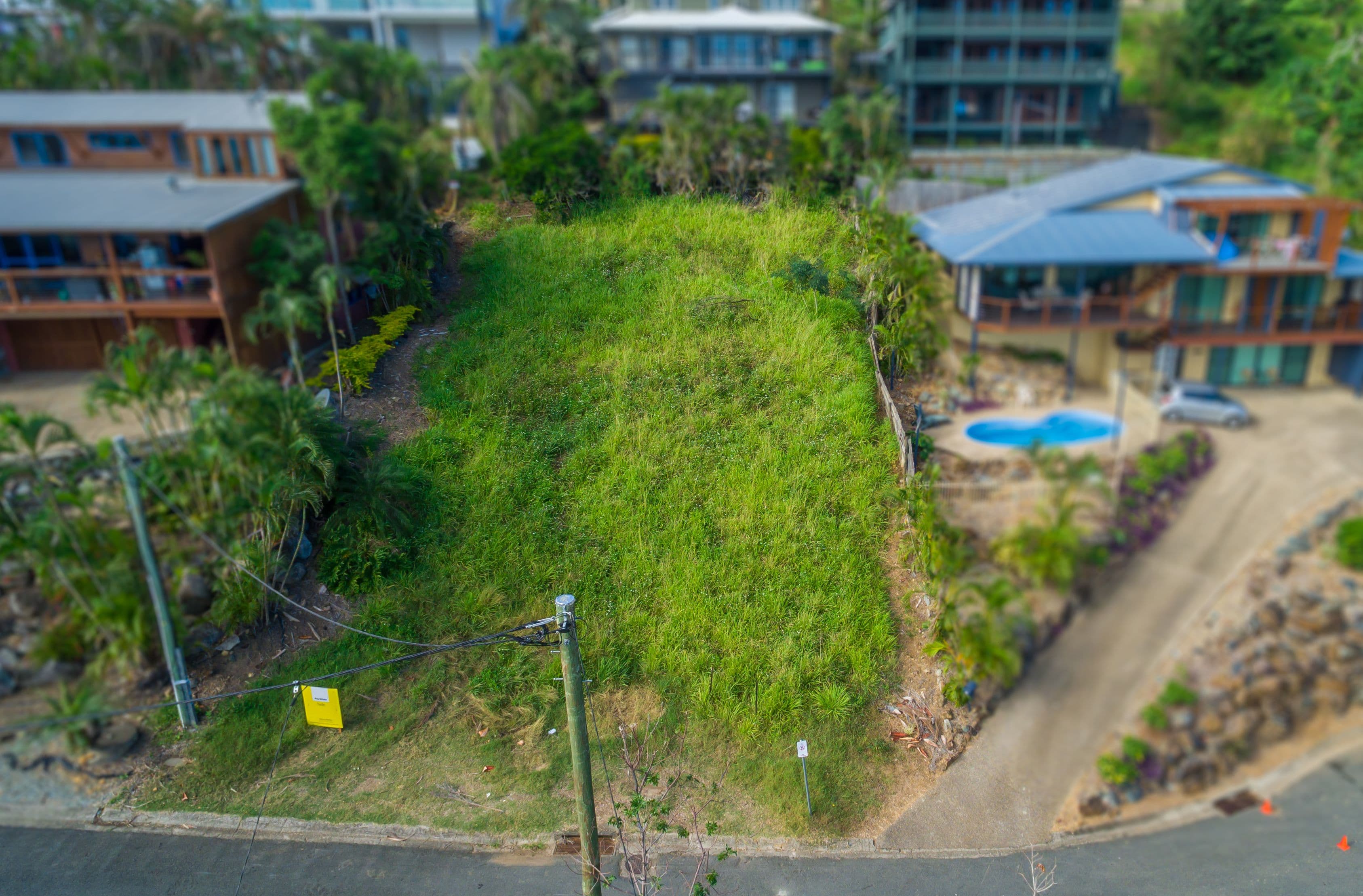 8 Airlie Crescent, Airlie Beach QLD 4802, Airlie Beach - Thumbnail 3