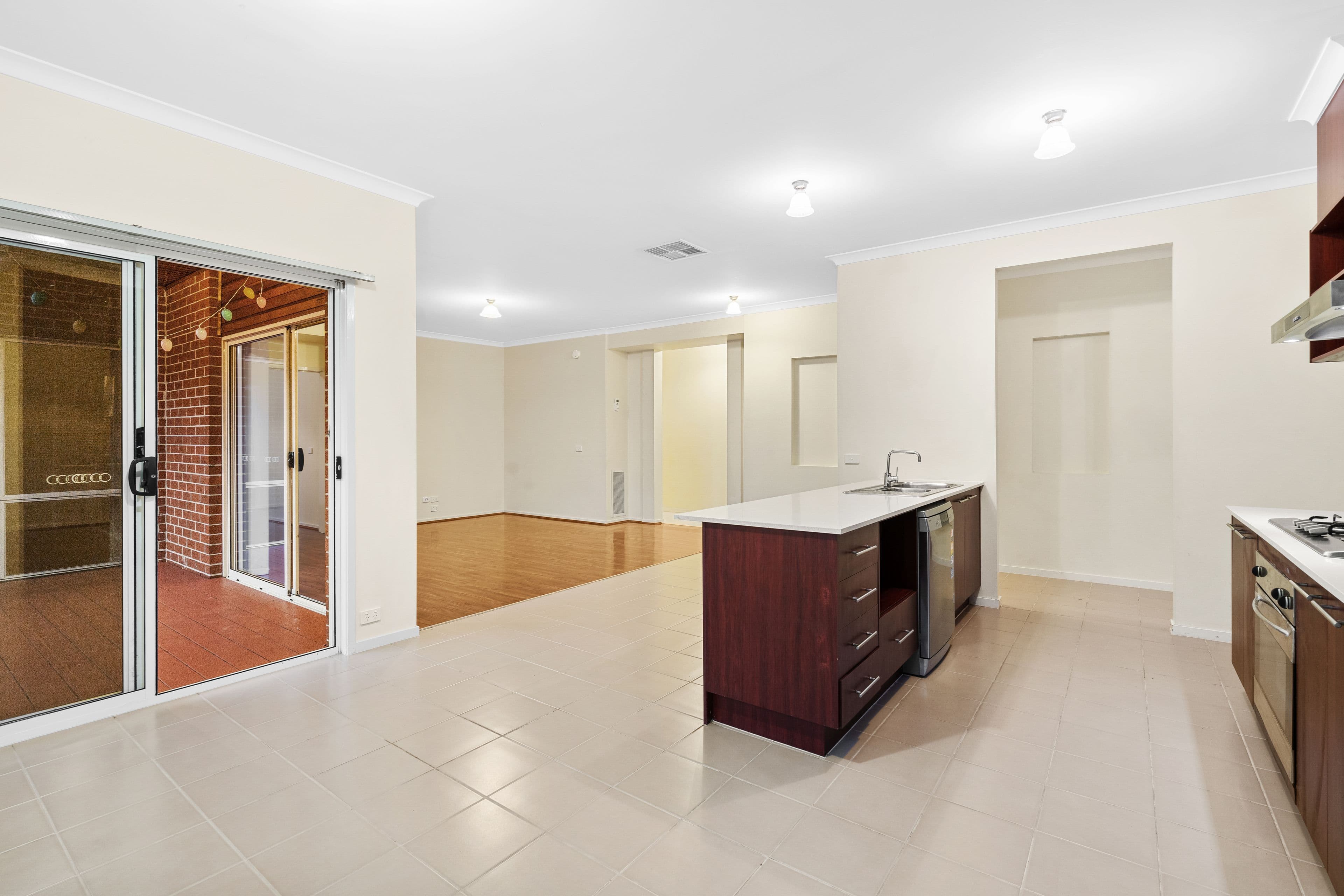 5 Meranti Way, Epping VIC 3076, Epping - Thumbnail 5