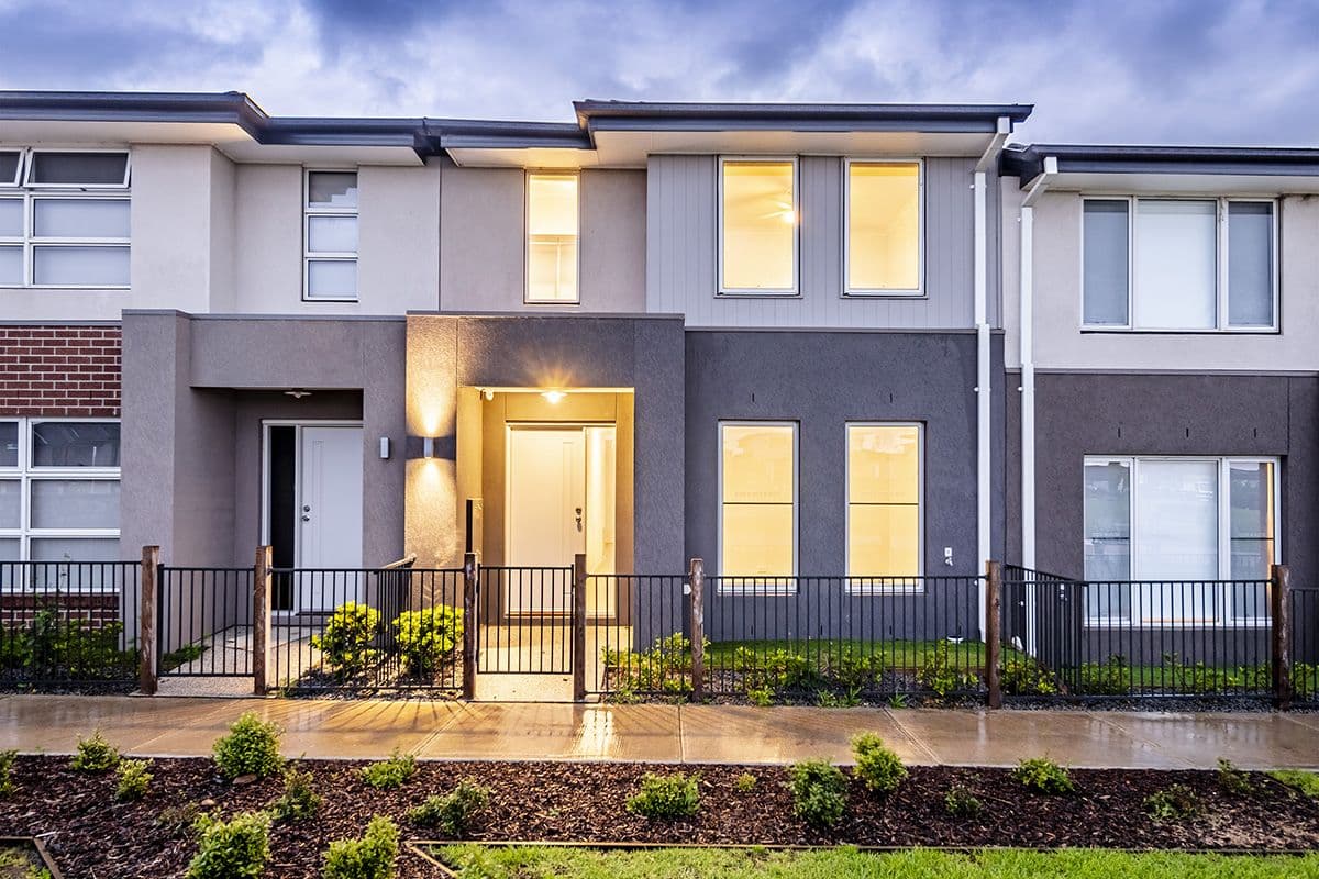 6 Honeybrook Lane, Clyde VIC 3978, Clyde - Image 1