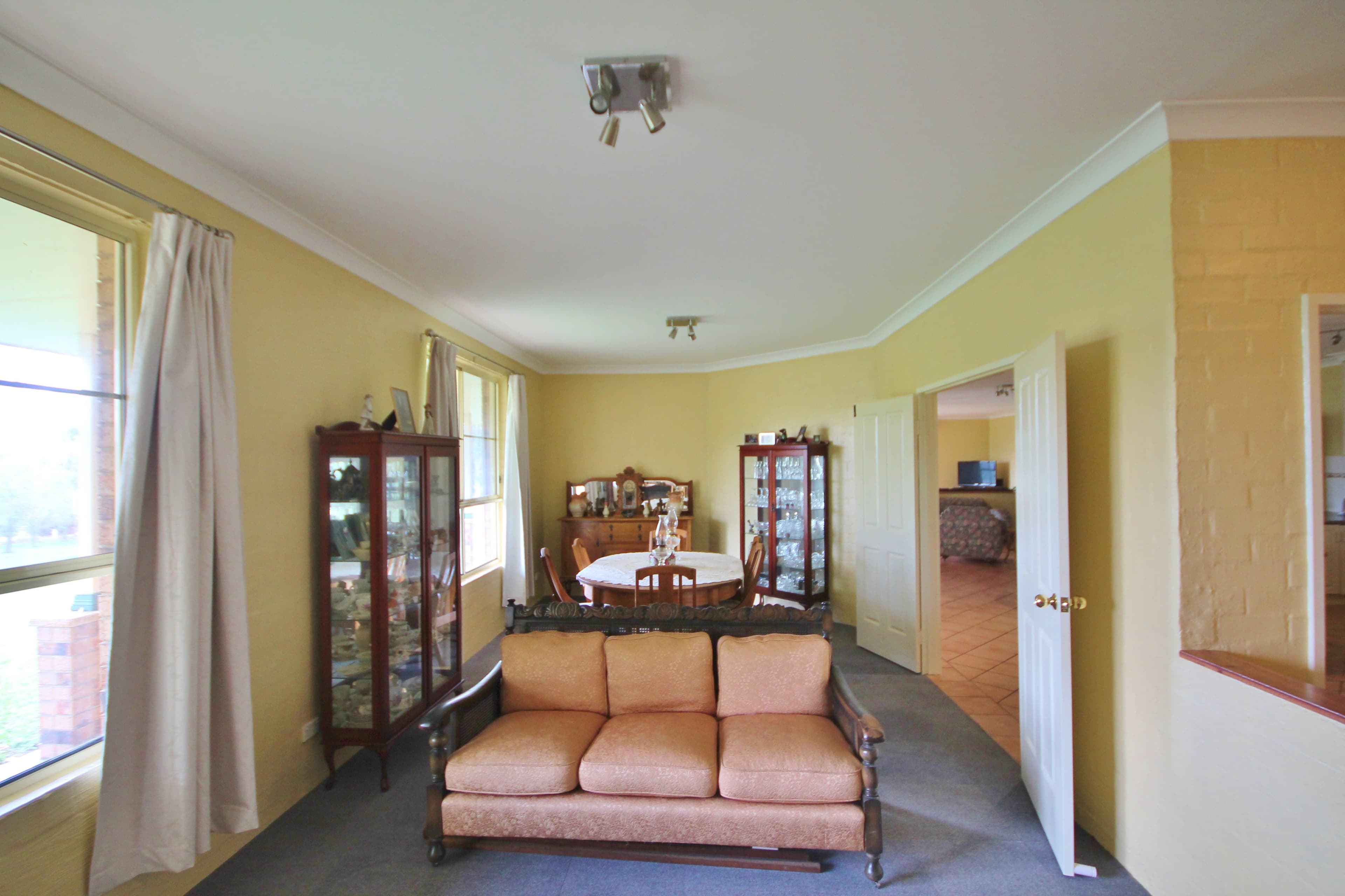 4678 Olympic Highway, Young - Thumbnail 5