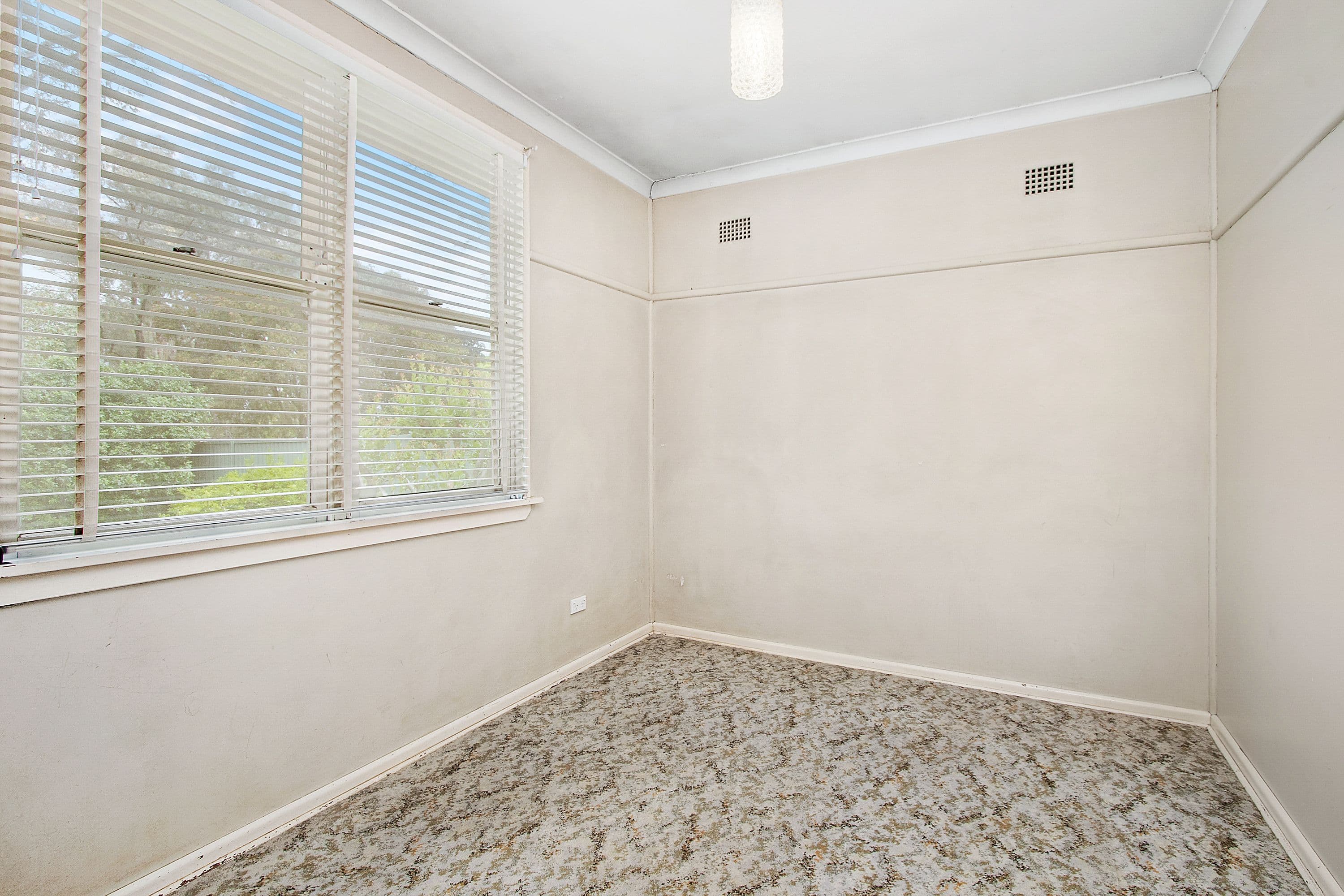 15 Cambridge Avenue, Windsor - Thumbnail 7