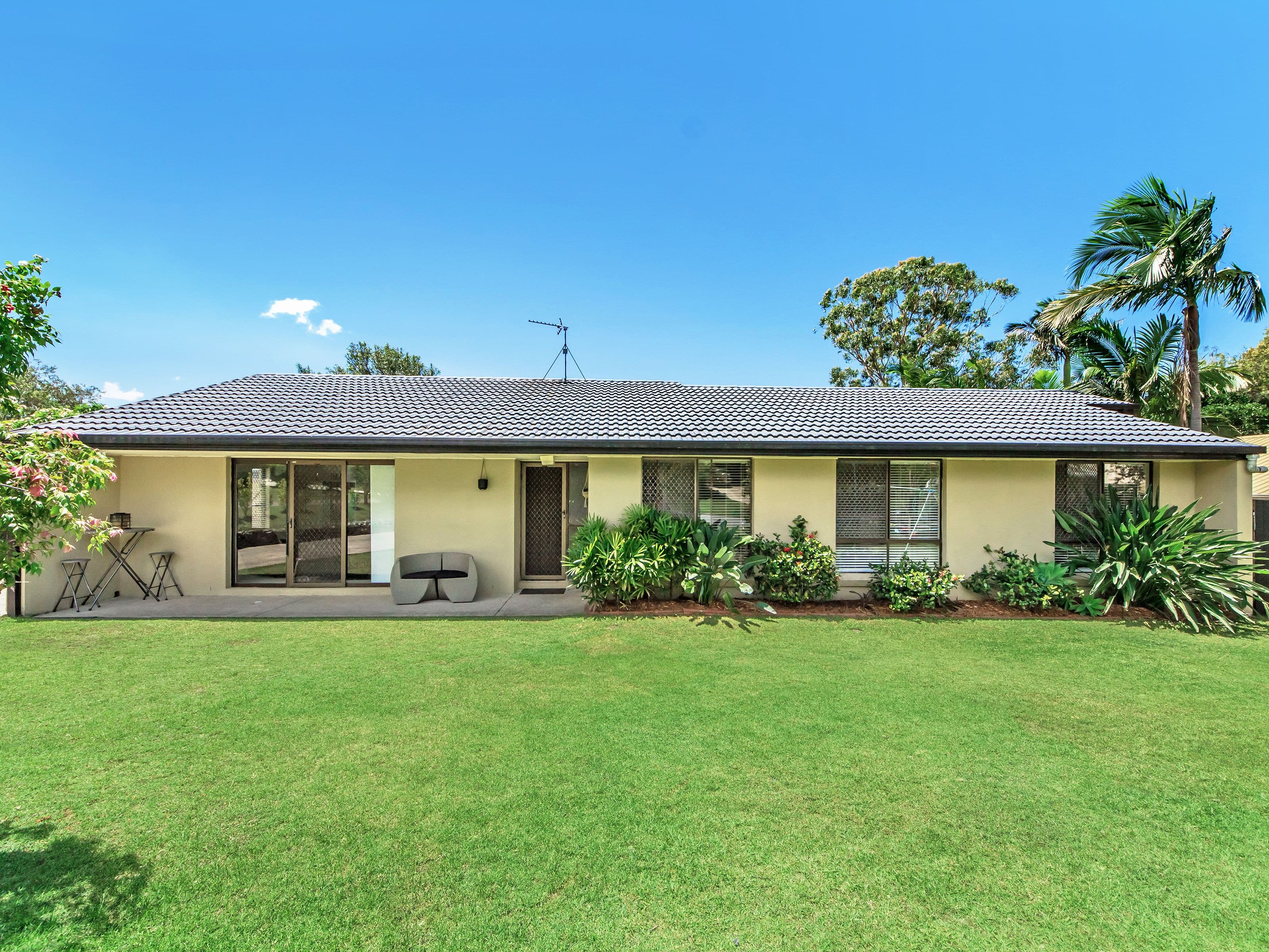 4 Burgundy Court, Highland Park QLD 4211, Highland Park - Thumbnail 2
