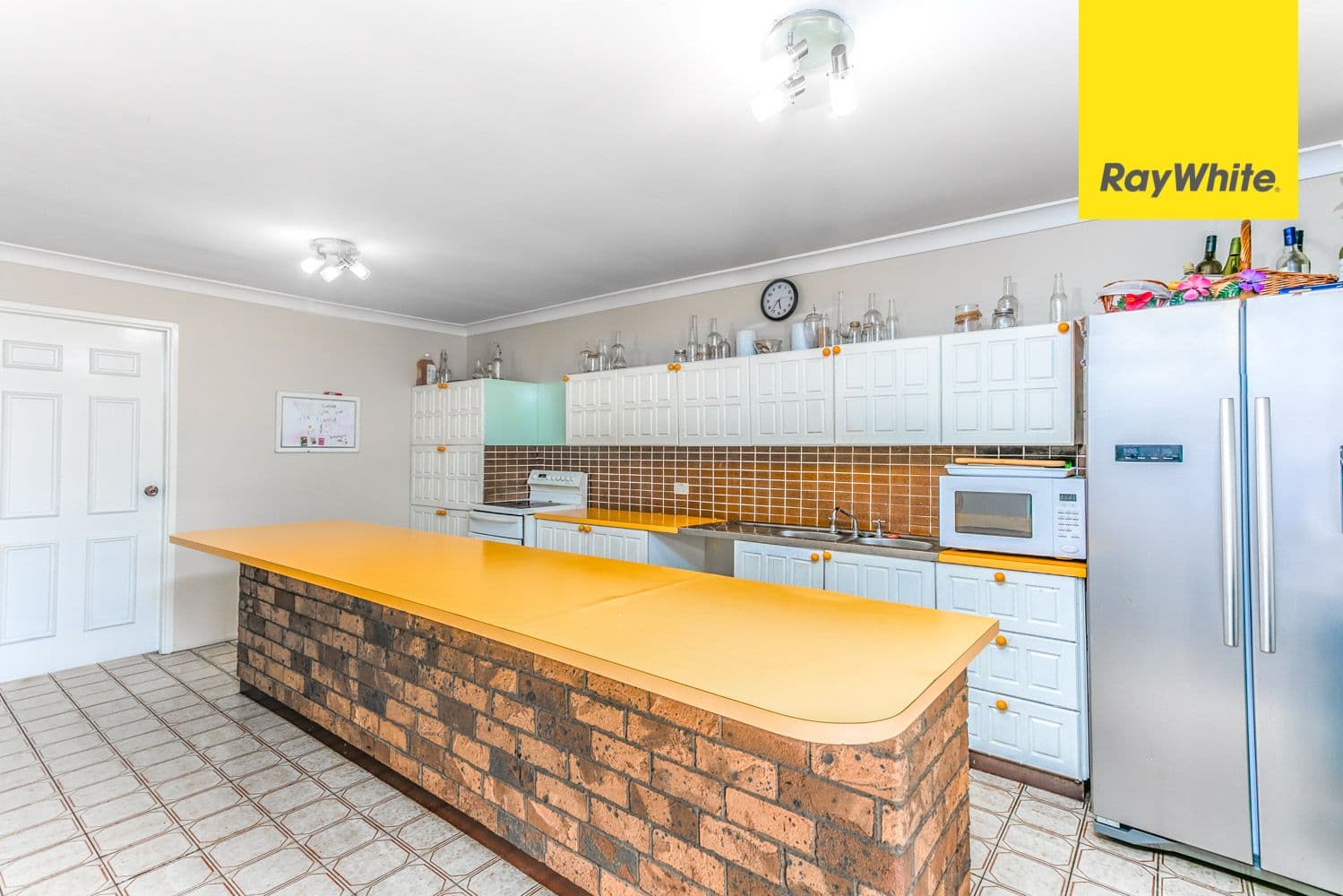 7 Bradman Avenue, St Clair - Thumbnail 4