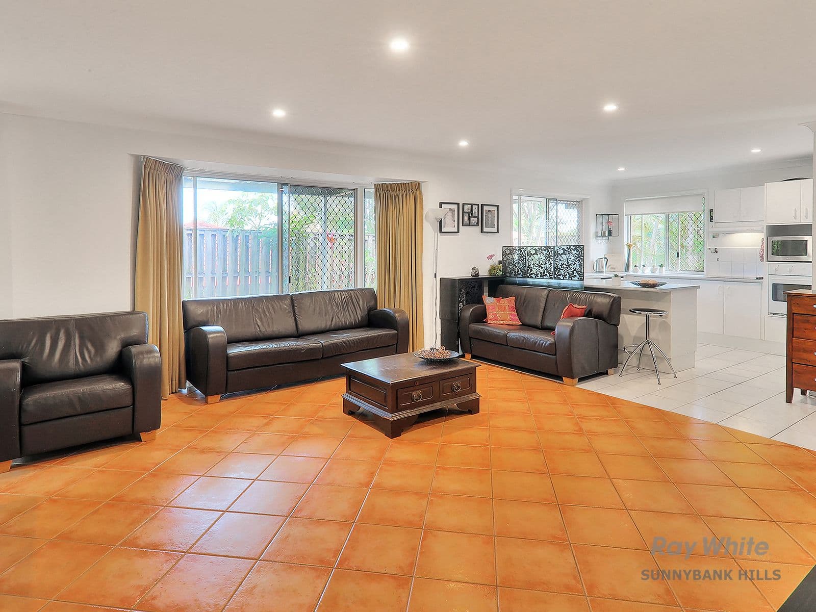 7 Dennis Close, Calamvale QLD 4116, Calamvale - Thumbnail 3