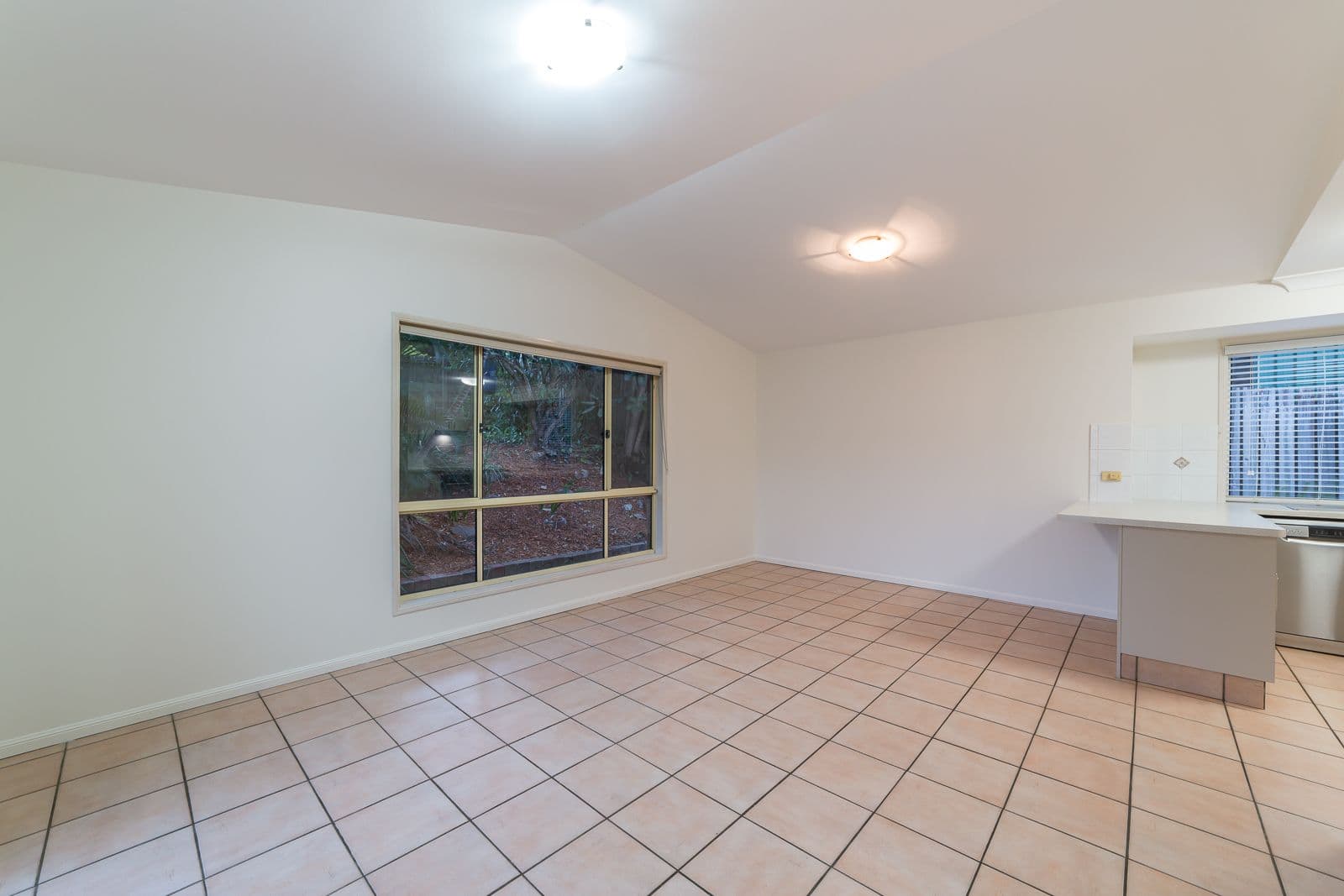 6 Stephens Street, Upper Coomera QLD 4209, Upper Coomera - Thumbnail 5