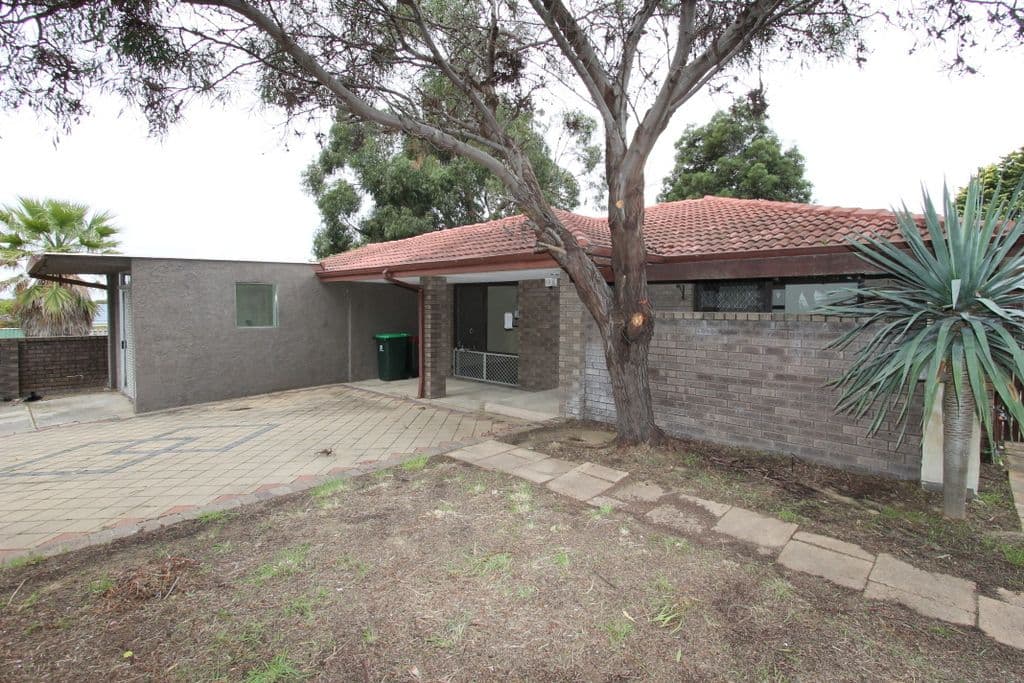 48 Dryandra Drive, Mirrabooka WA 6061, Mirrabooka - Thumbnail 3