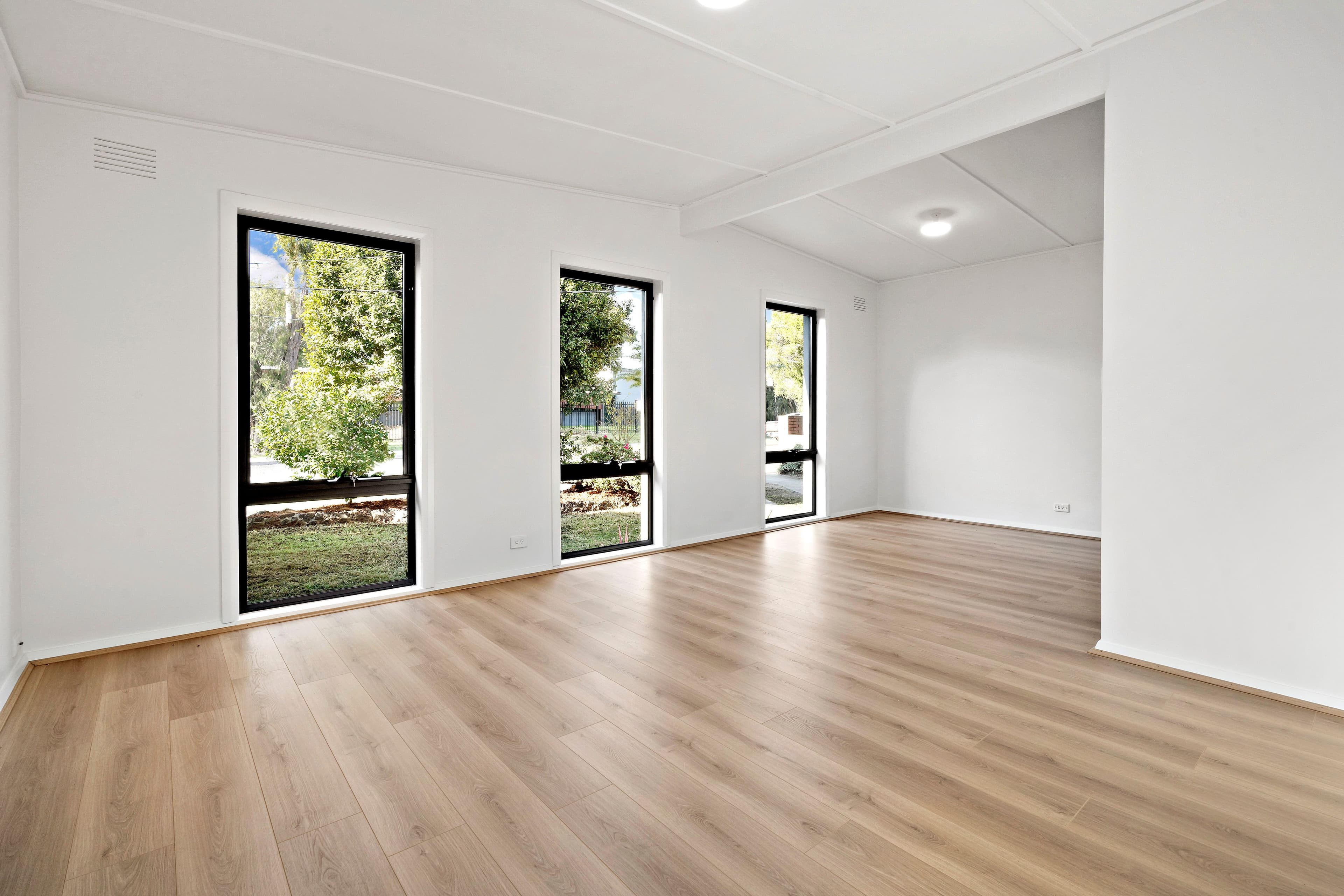 52 Belar Avenue, Frankston VIC 3199, Frankston - Thumbnail 4