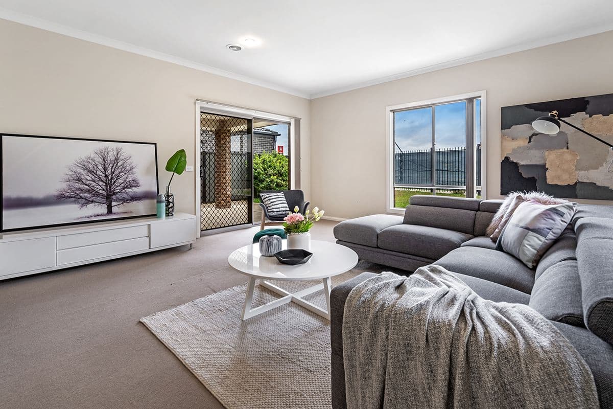 16 Hollows Court, Craigieburn VIC 3064, Craigieburn - Thumbnail 8