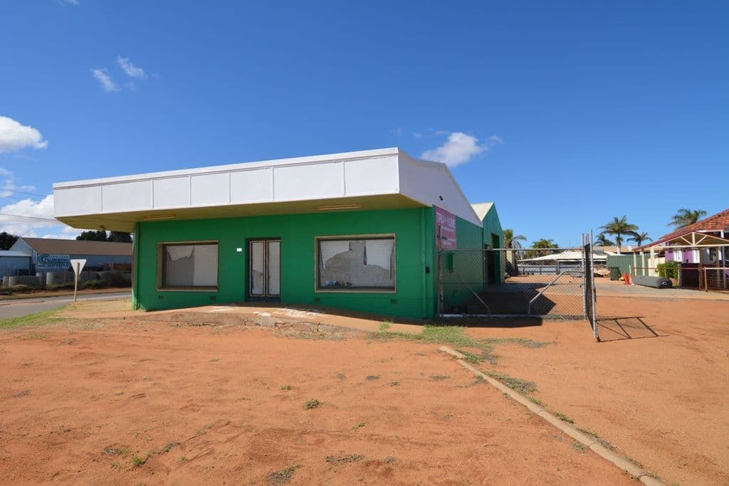 422 Robinson Street, Carnarvon WA 6701, East Carnarvon - Image 1
