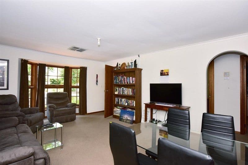 2/11 Addison Road, Hove SA 5048, Hove - Thumbnail 4
