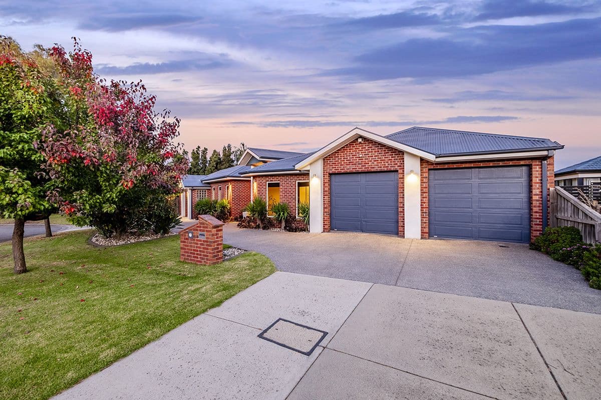 5 Bramble Close, Lyndhurst VIC 3975, Lyndhurst - Thumbnail 2