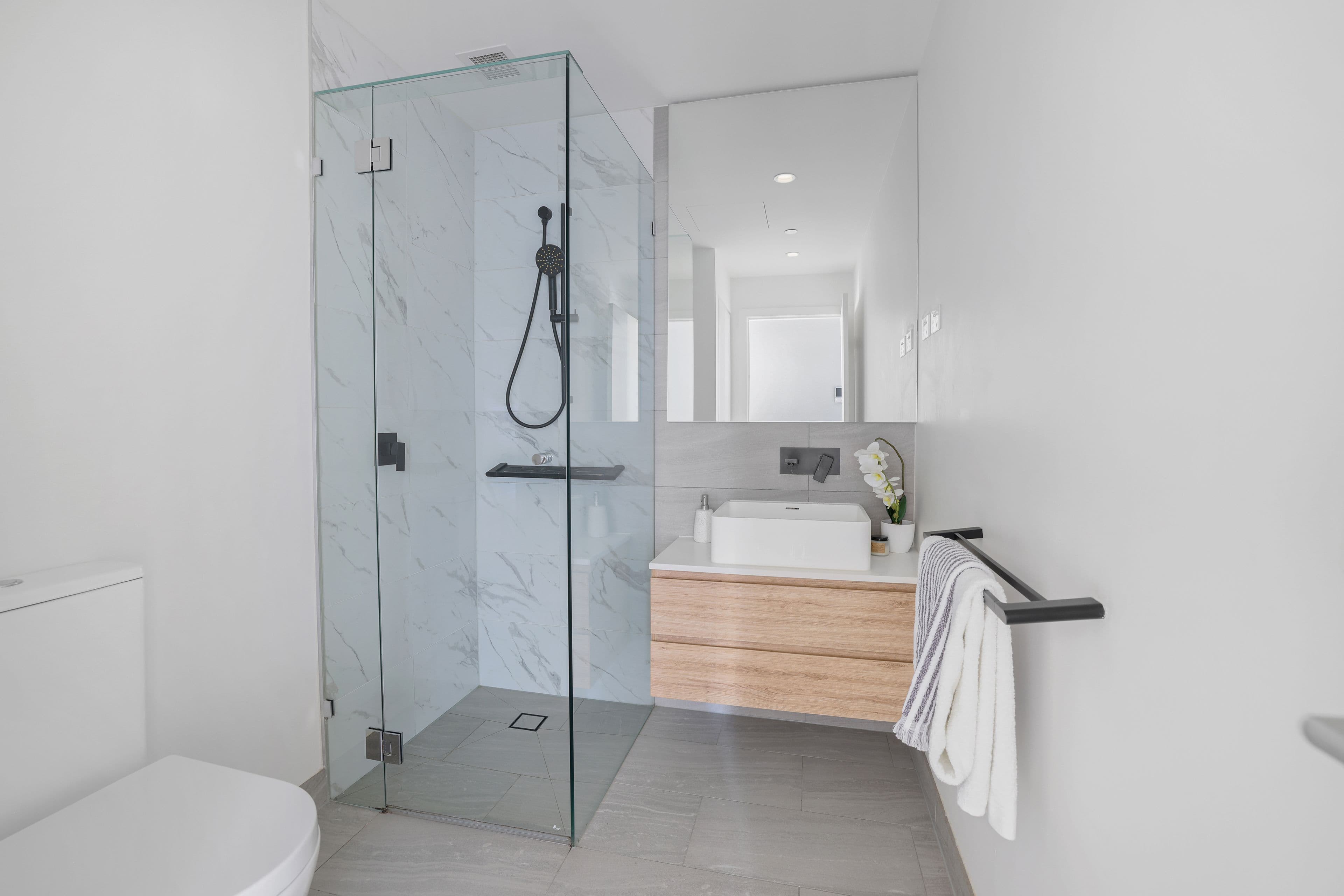 8 Elliott Avenue, Carnegie VIC 3163, Carnegie - Thumbnail 6