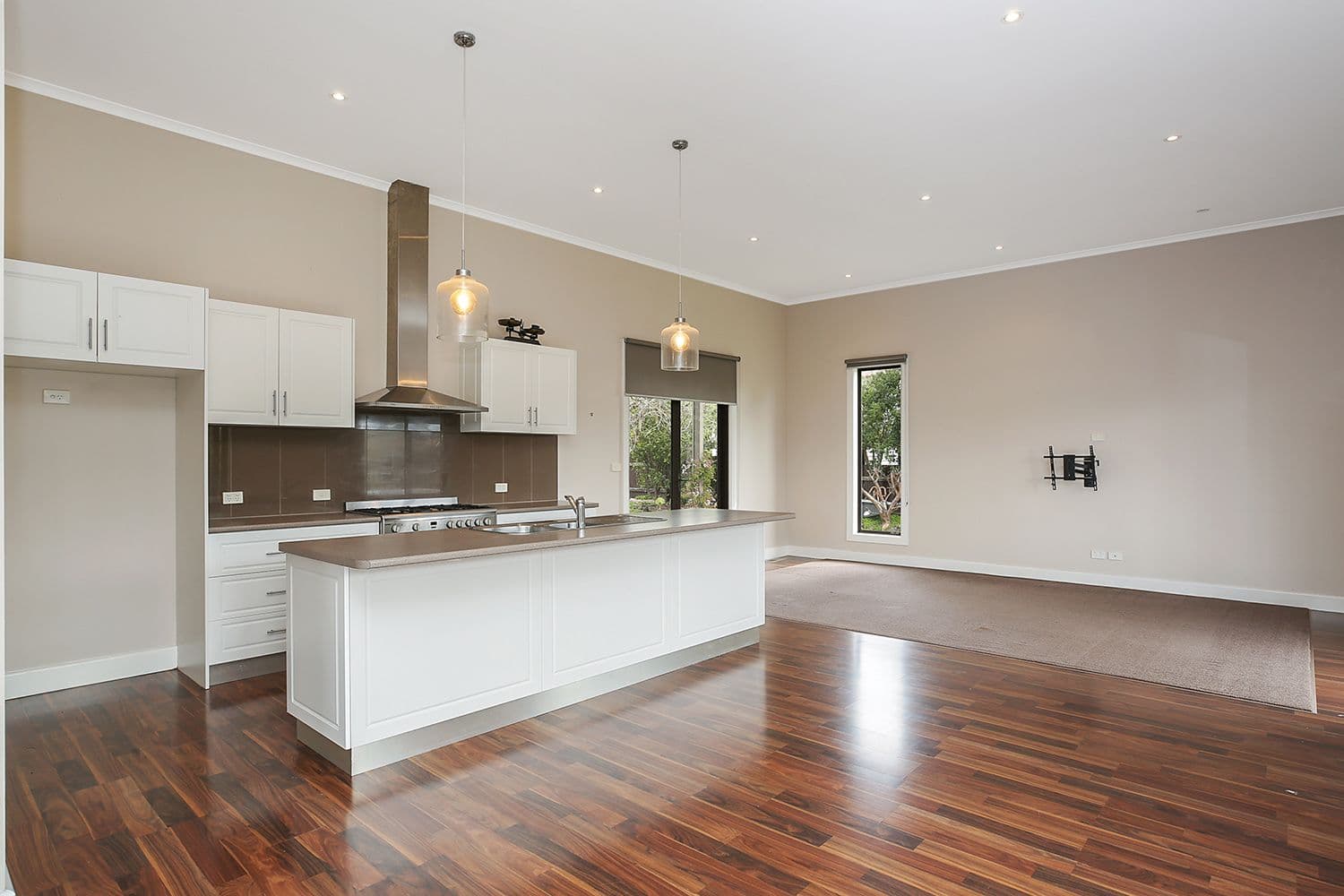 14 Hopetoun Street, Camperdown VIC 3260, Camperdown - Thumbnail 3