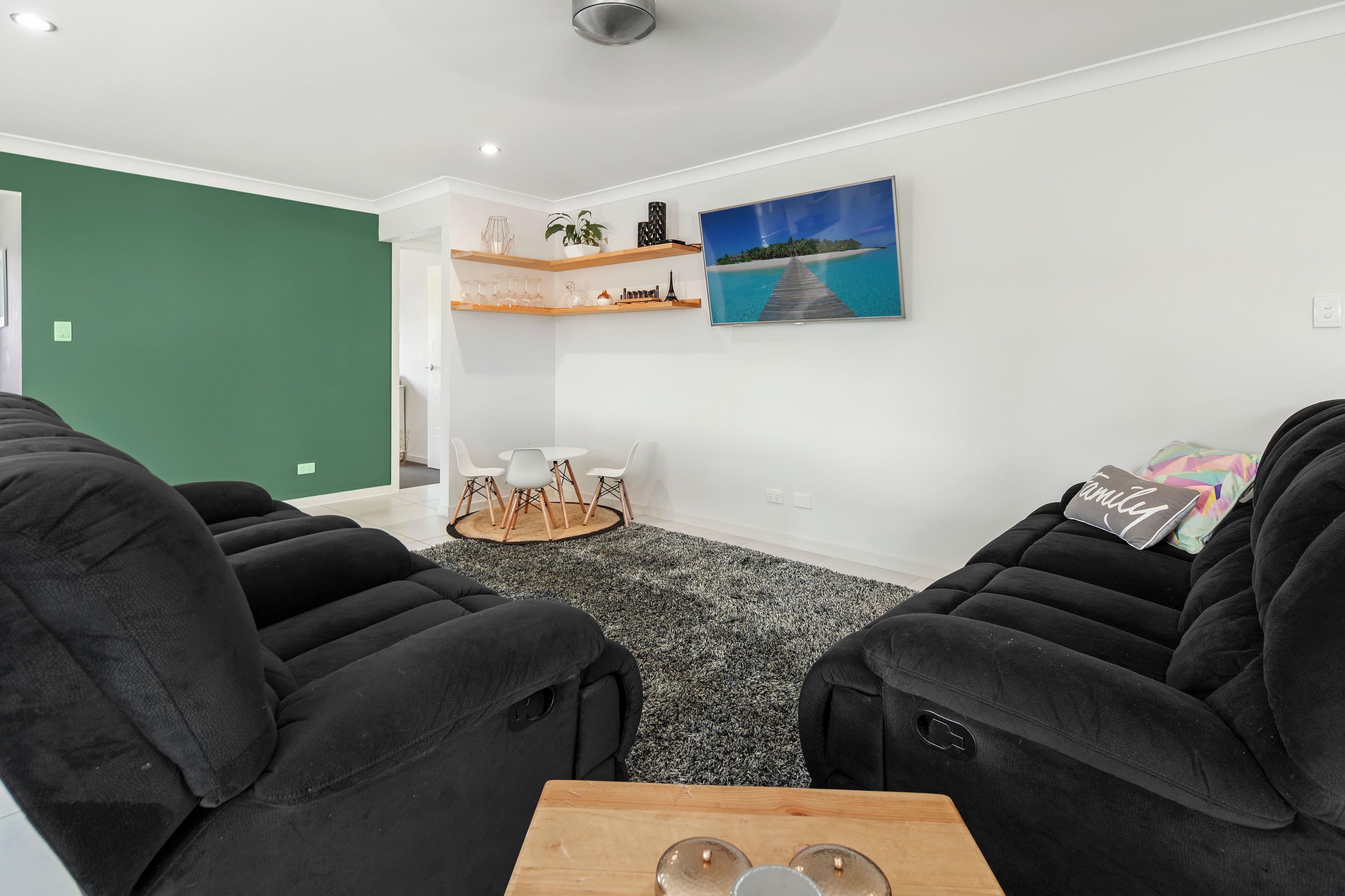 10 Bali Hi Place, Jubilee Pocket QLD 4802, Jubilee Pocket - Thumbnail 2