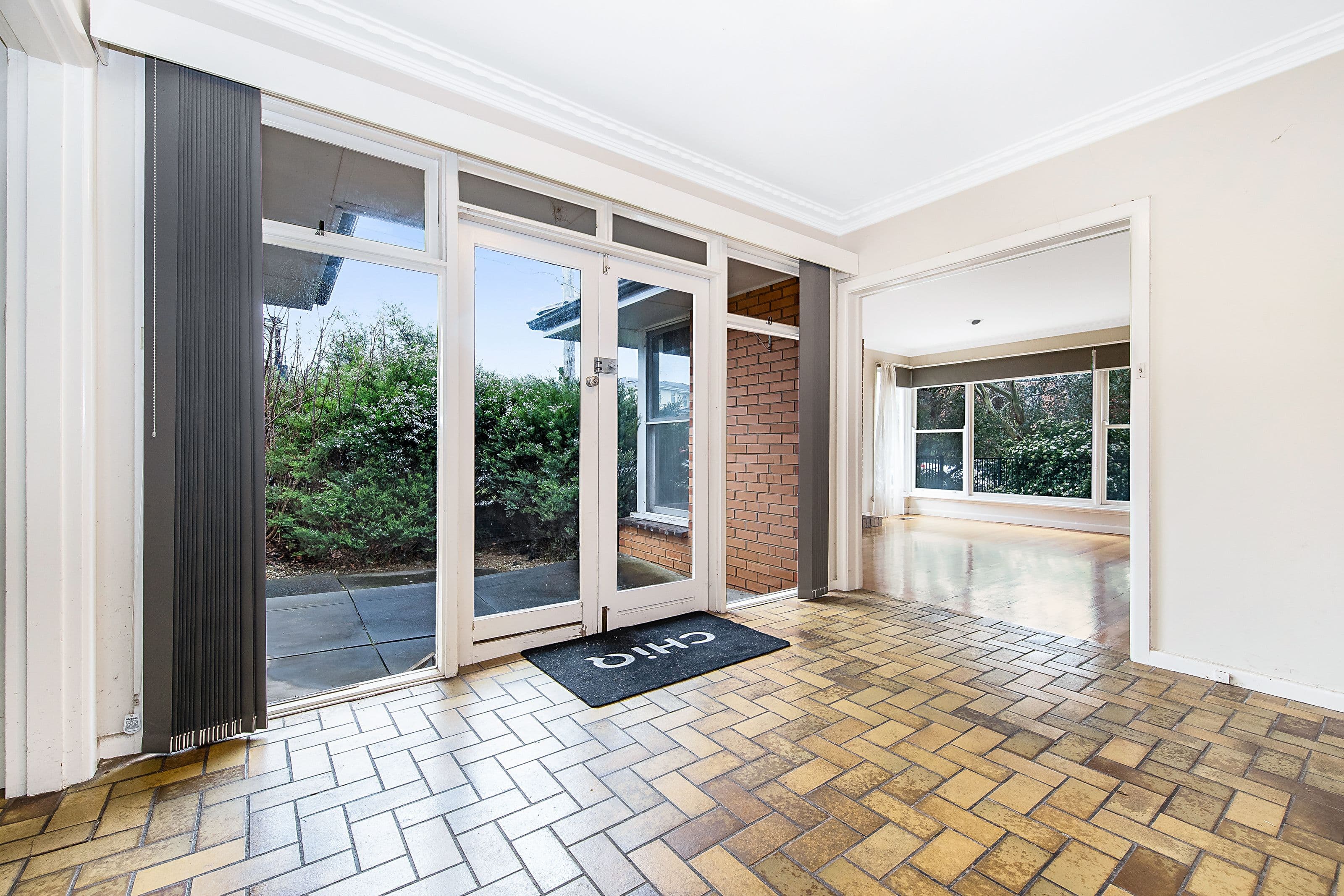 14 Barbara Avenue, Glen Waverley VIC 3150, Glen Waverley - Thumbnail 4