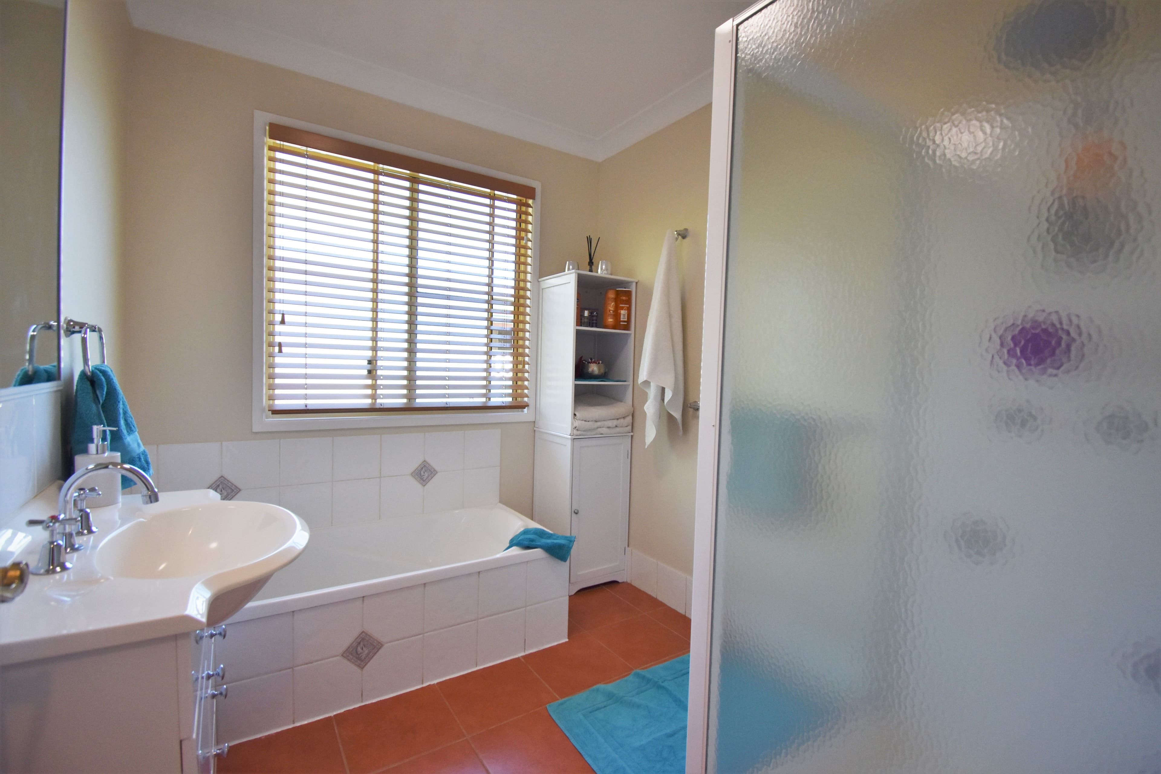 10 Jabiru Street, Longreach QLD 4730, Longreach - Thumbnail 7