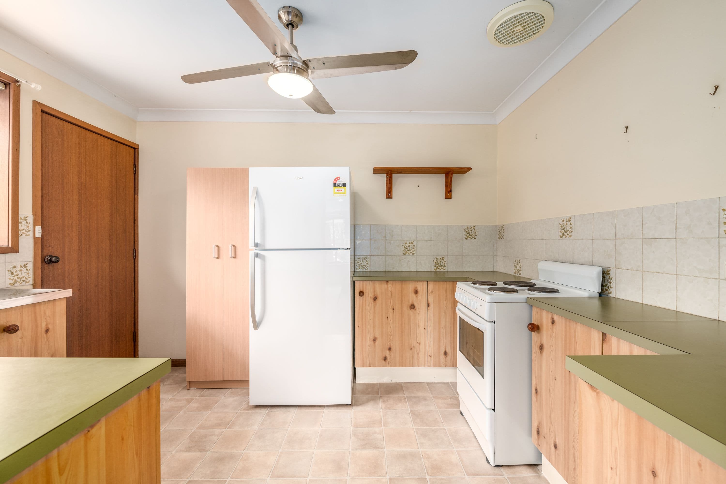 6 Townhead Crescent, Singleton NSW 2330, Singleton - Thumbnail 3