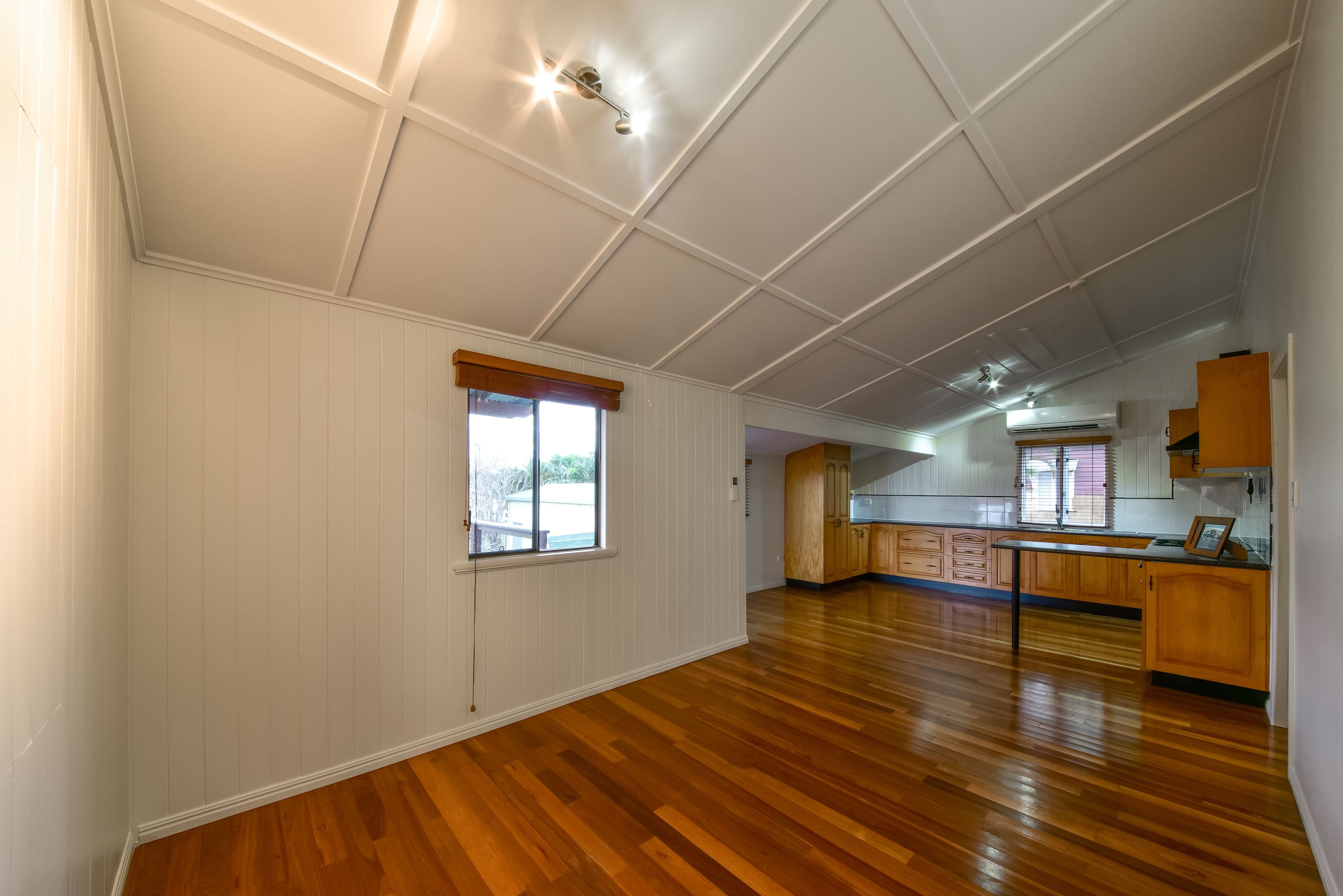 12 Smith Street, Proserpine QLD 4800, Proserpine - Thumbnail 4