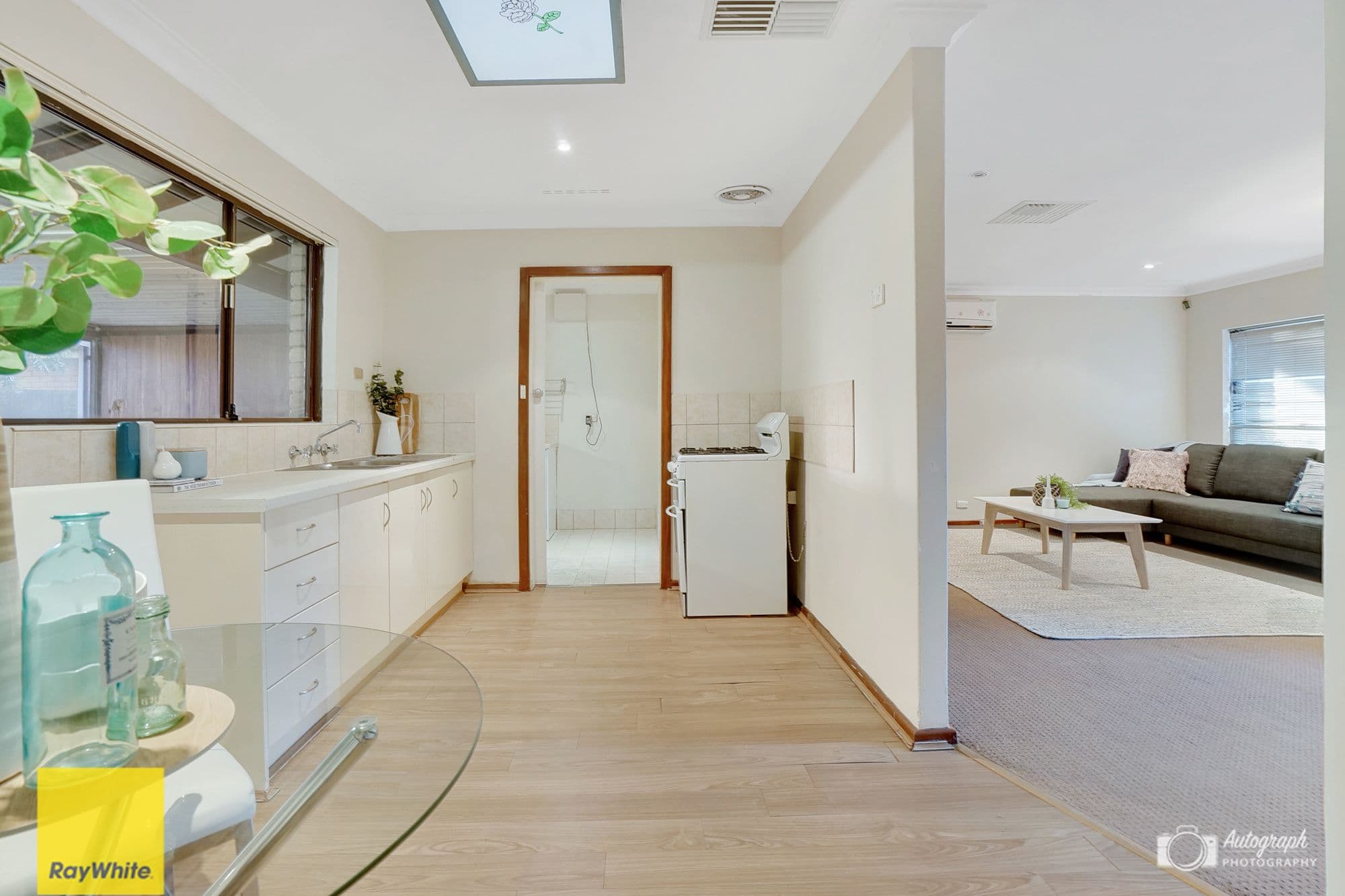 38 Nanovich Avenue, Girrawheen WA 6064, Girrawheen - Thumbnail 5