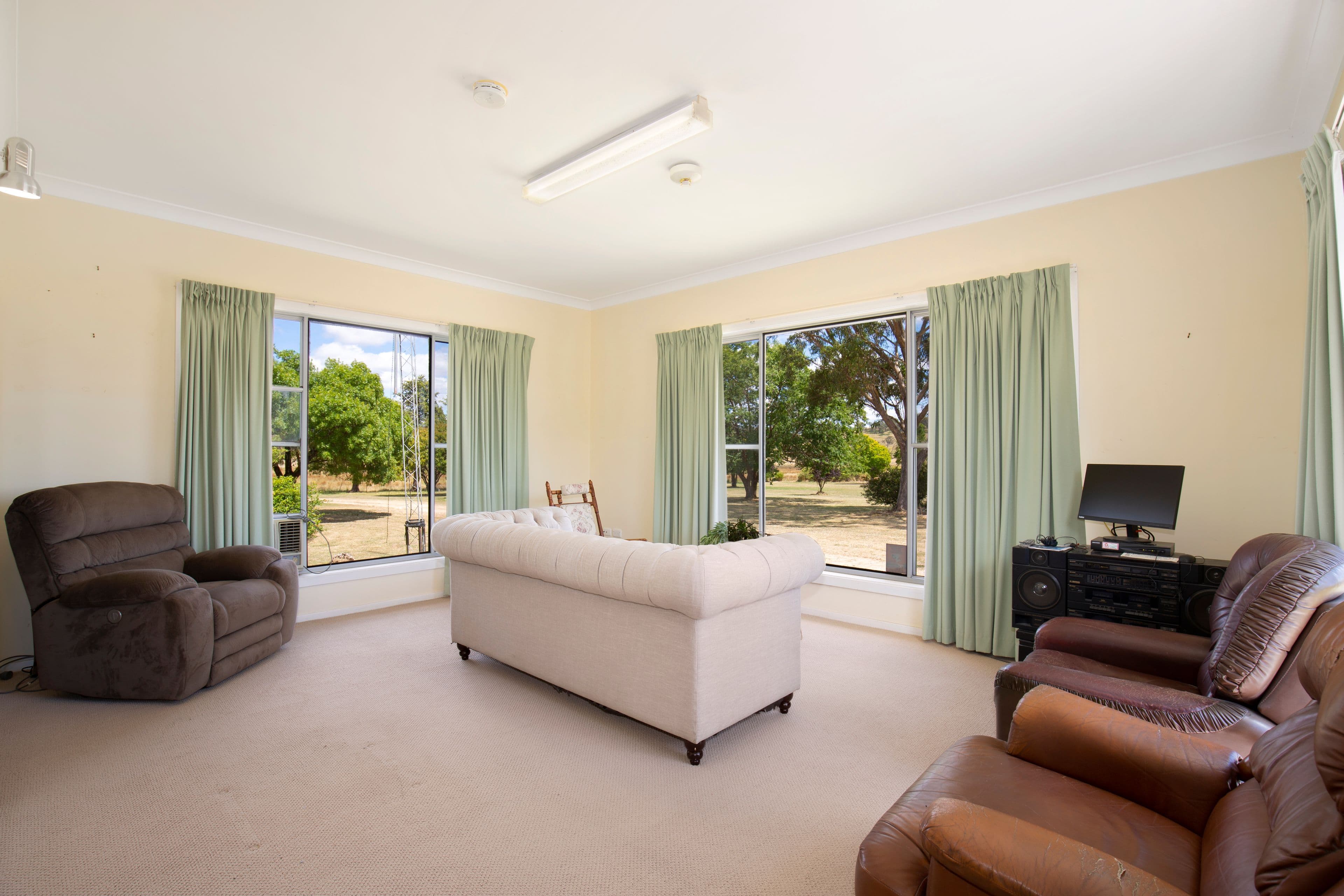 1253 Enmore Road, Mihi NSW 2358, Mihi - Thumbnail 7