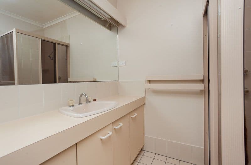 26 Fairweather Circuit, Lyneham ACT 2602, Lyneham - Thumbnail 8
