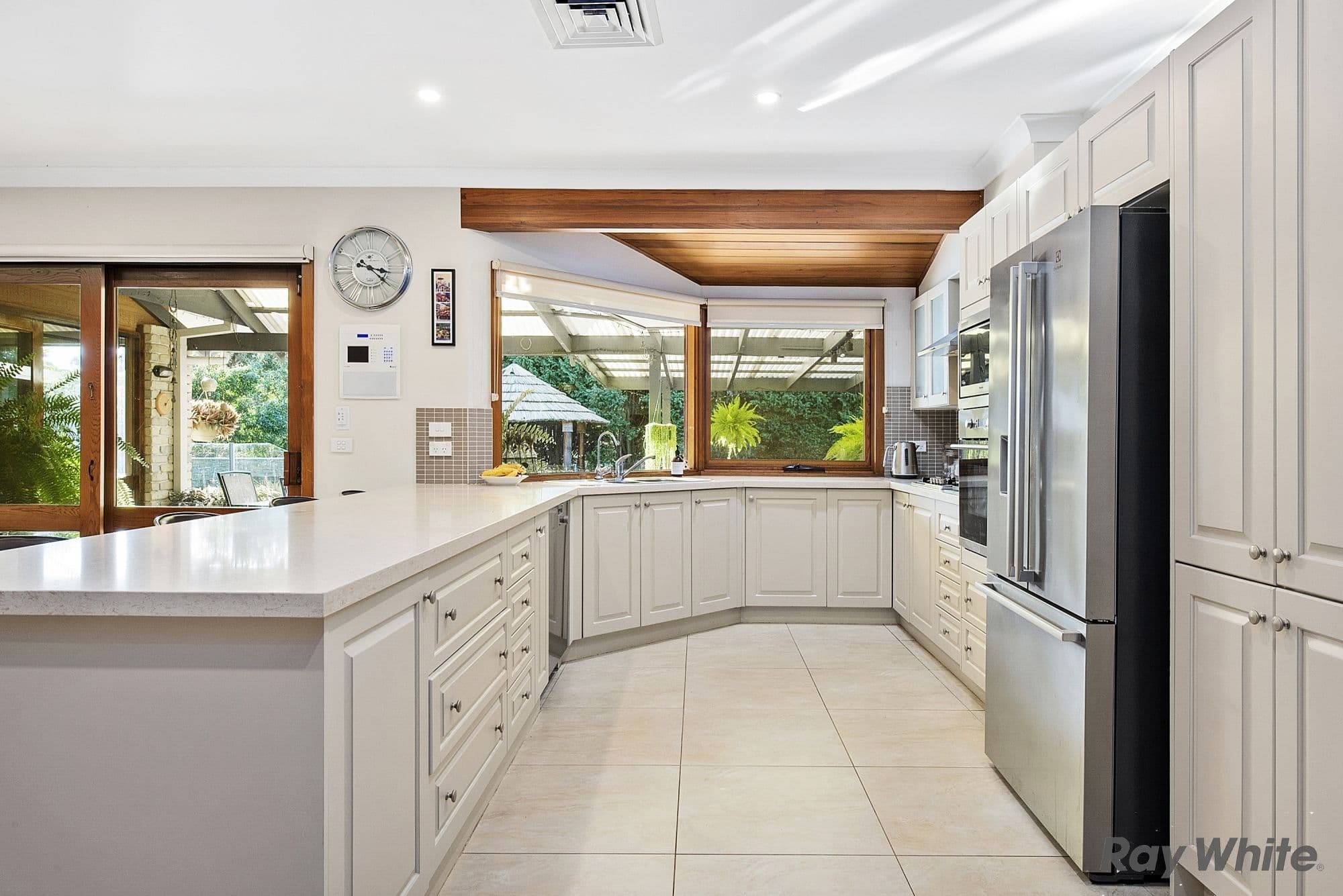 10 Strathcarron Avenue, Castle Hill - Thumbnail 5