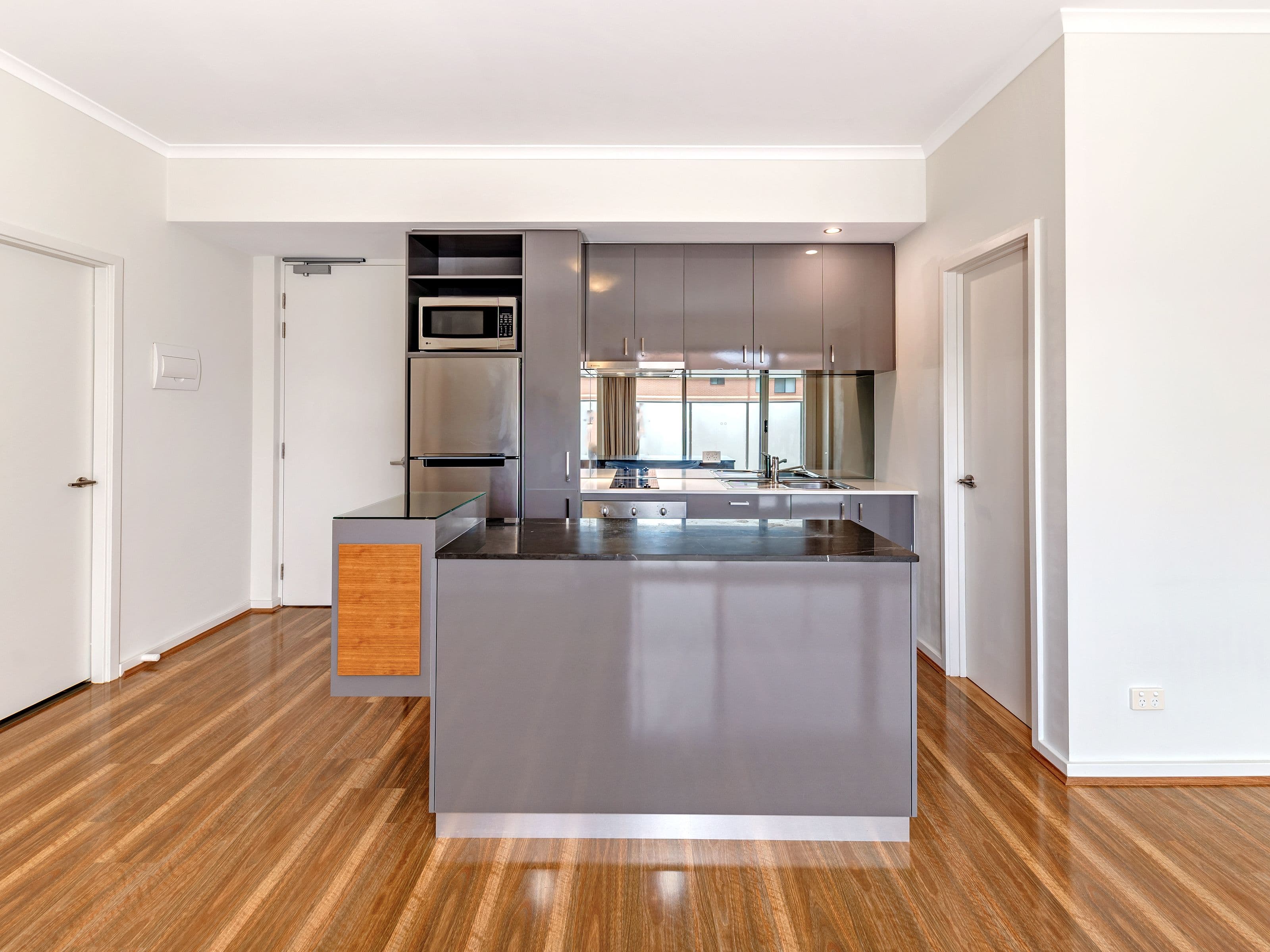 10/35 Wellington Street, East Perth WA 6004, East Perth - Thumbnail 4