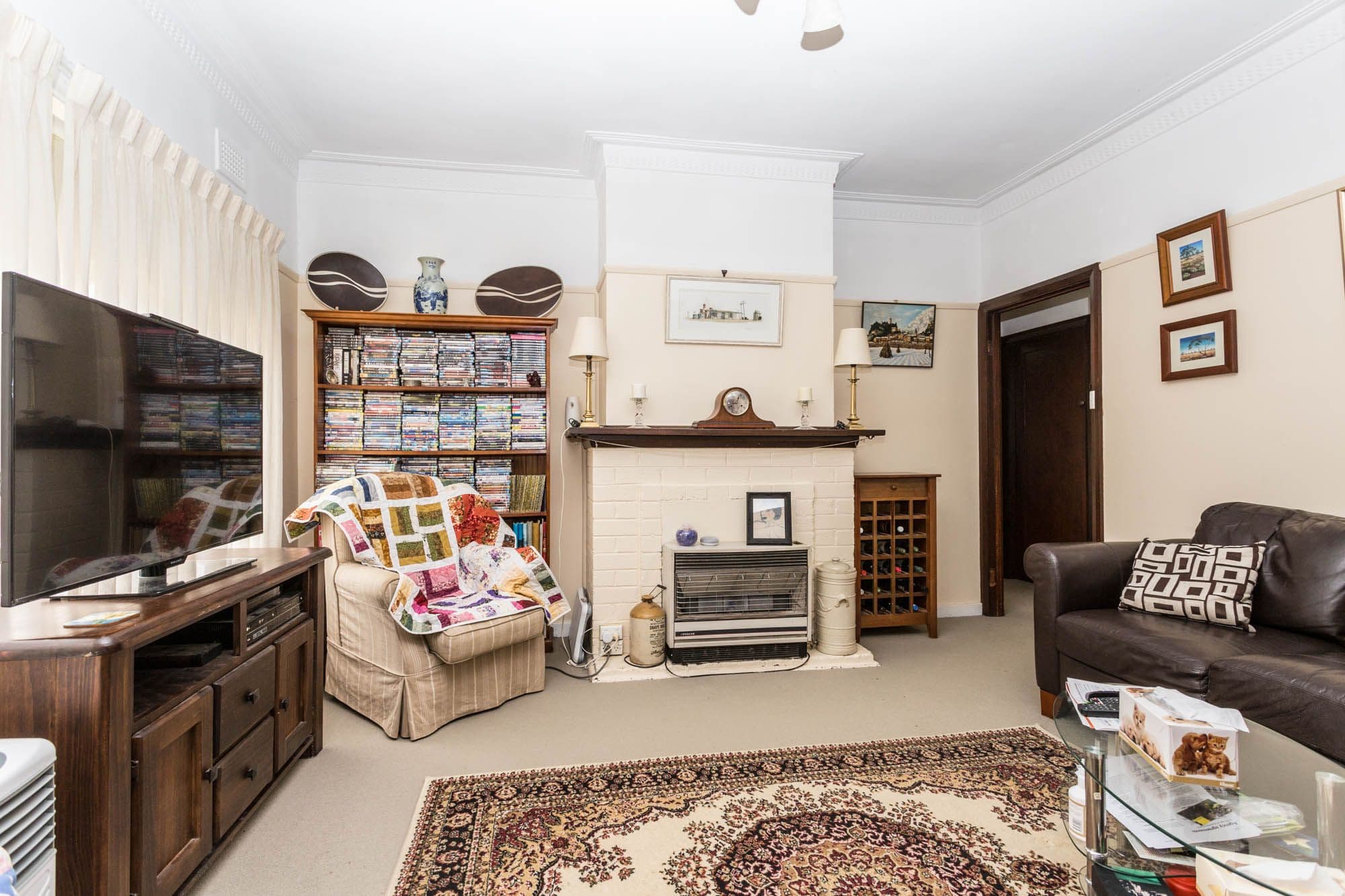 26 Tobruk Crescent, Orange - Thumbnail 3
