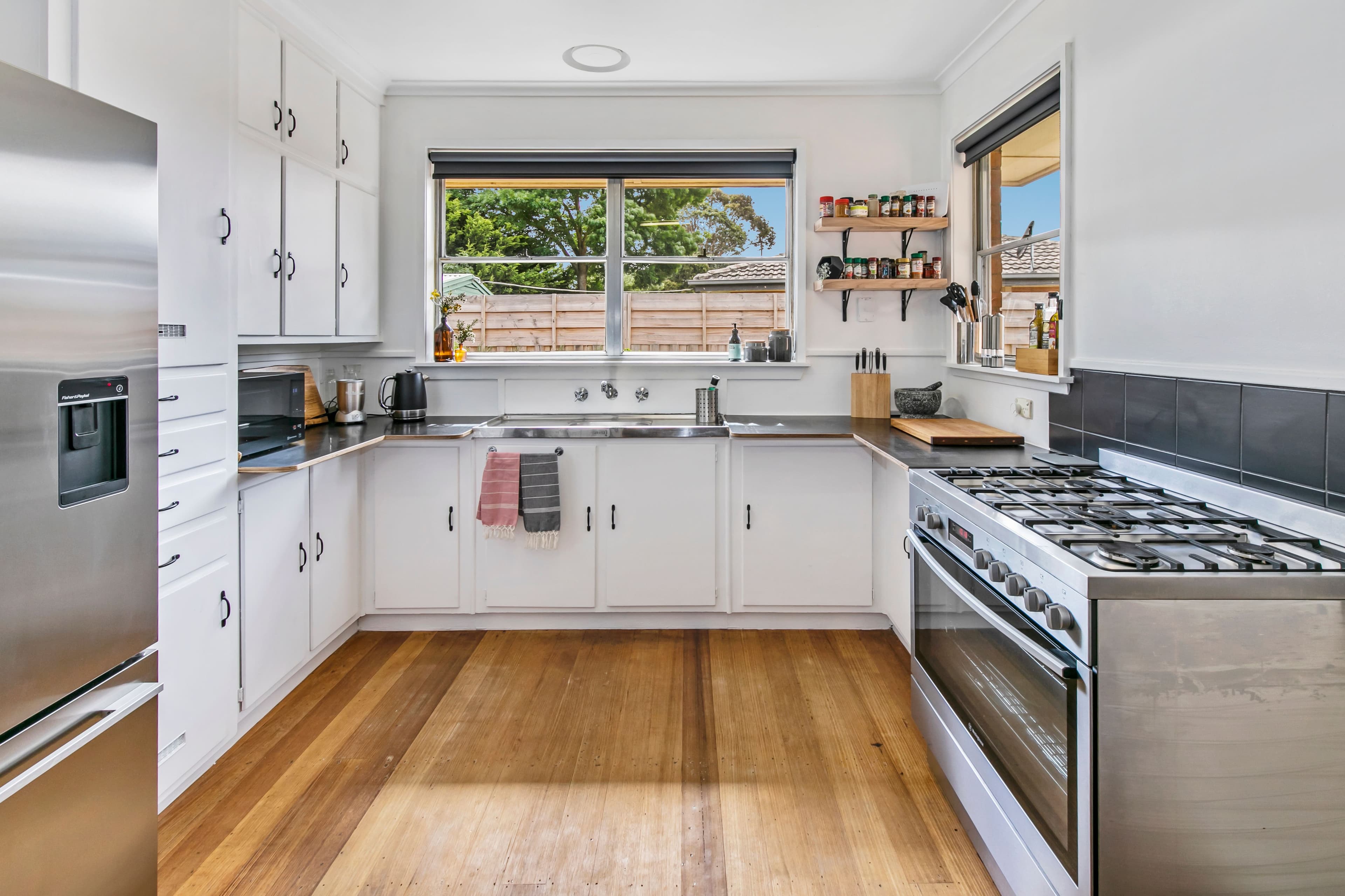 14 Laurel Court, Hastings VIC 3915, Hastings - Thumbnail 4