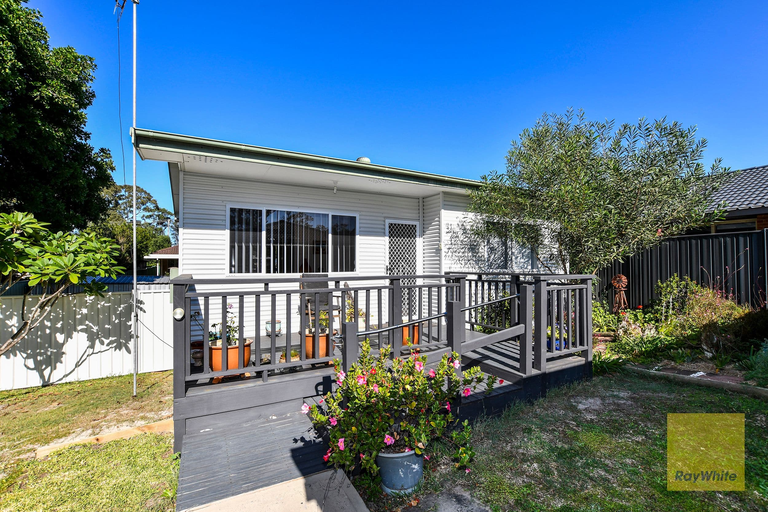 12 Britannia Street, Umina Beach NSW 2257, Umina Beach - Thumbnail 3