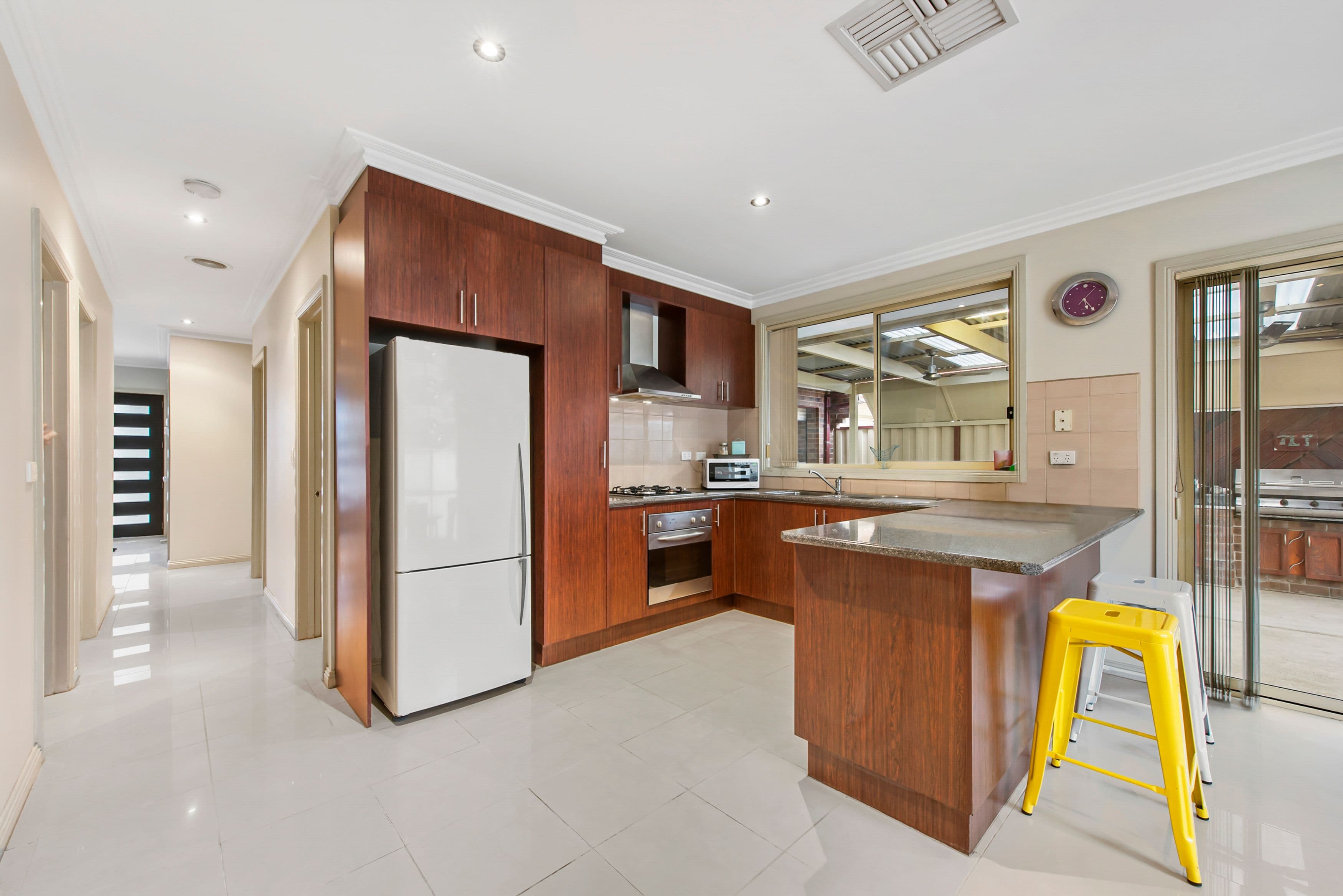 6 Egan Street, Deer Park VIC 3023, Deer Park - Thumbnail 3