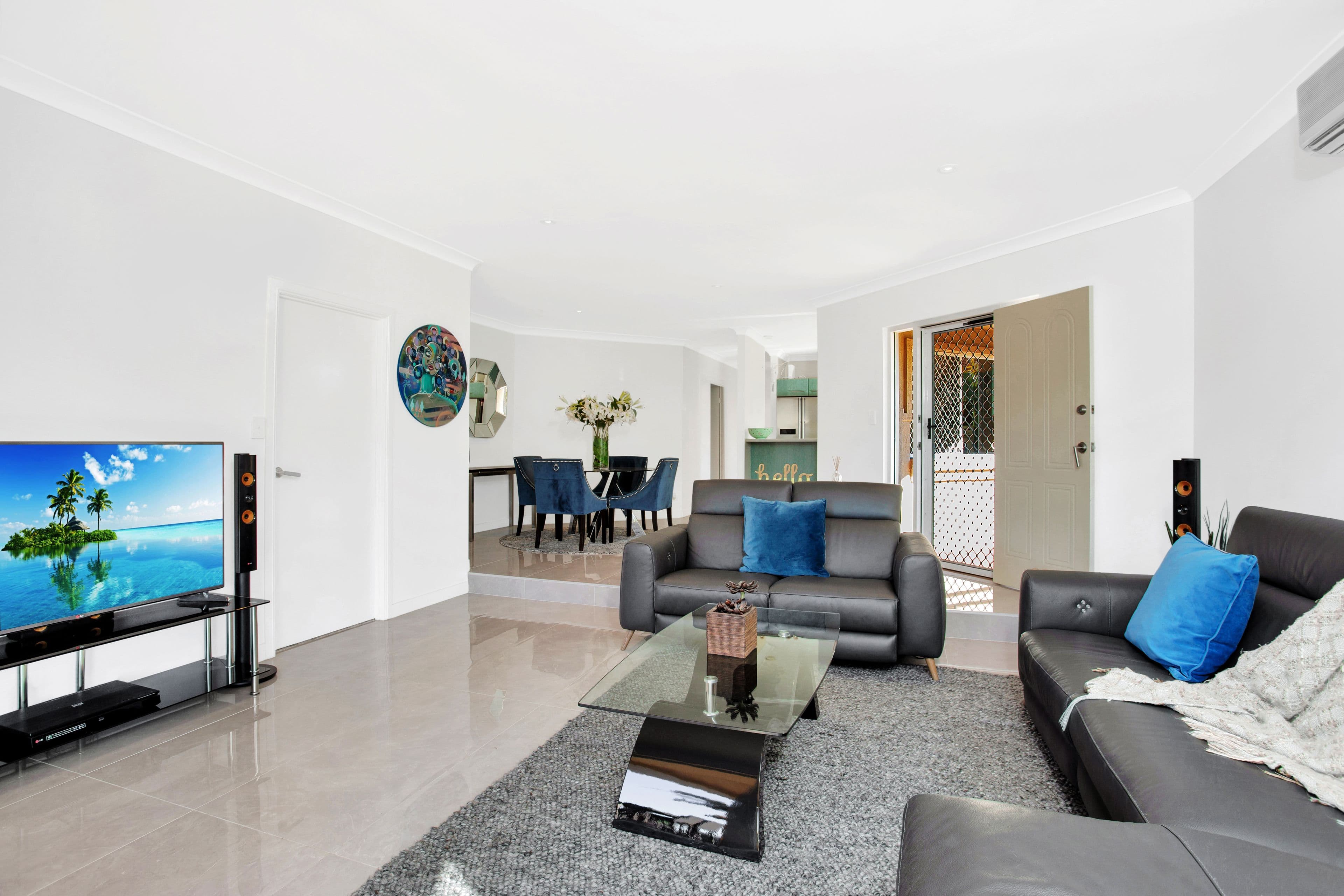 24 Ron Penhaligon Way, Robina QLD 4226, Robina - Thumbnail 3