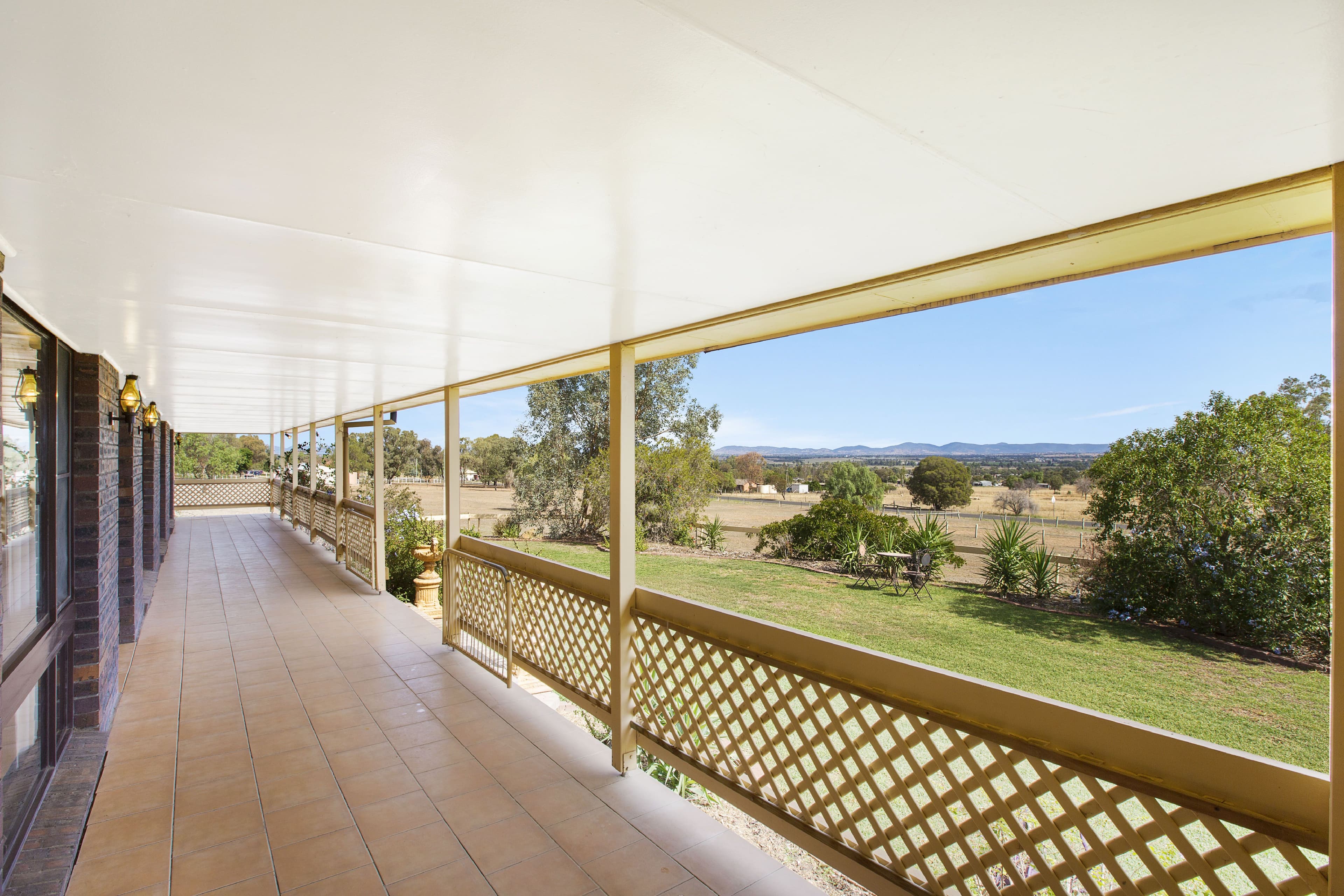 379 Bournes Lane, Tamworth NSW 2340, Tamworth - Thumbnail 2
