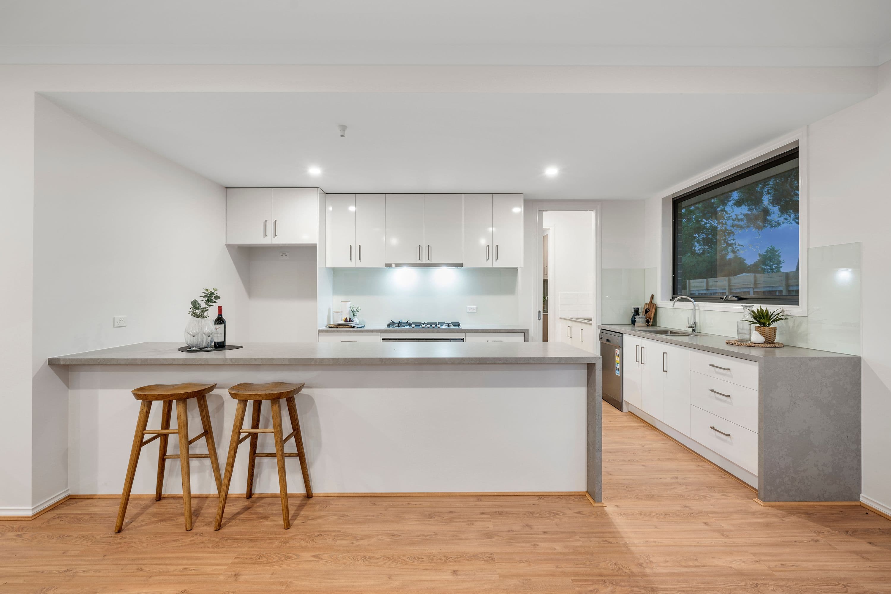 33 Vincent Street, Mulgrave VIC 3170, Mulgrave - Thumbnail 2
