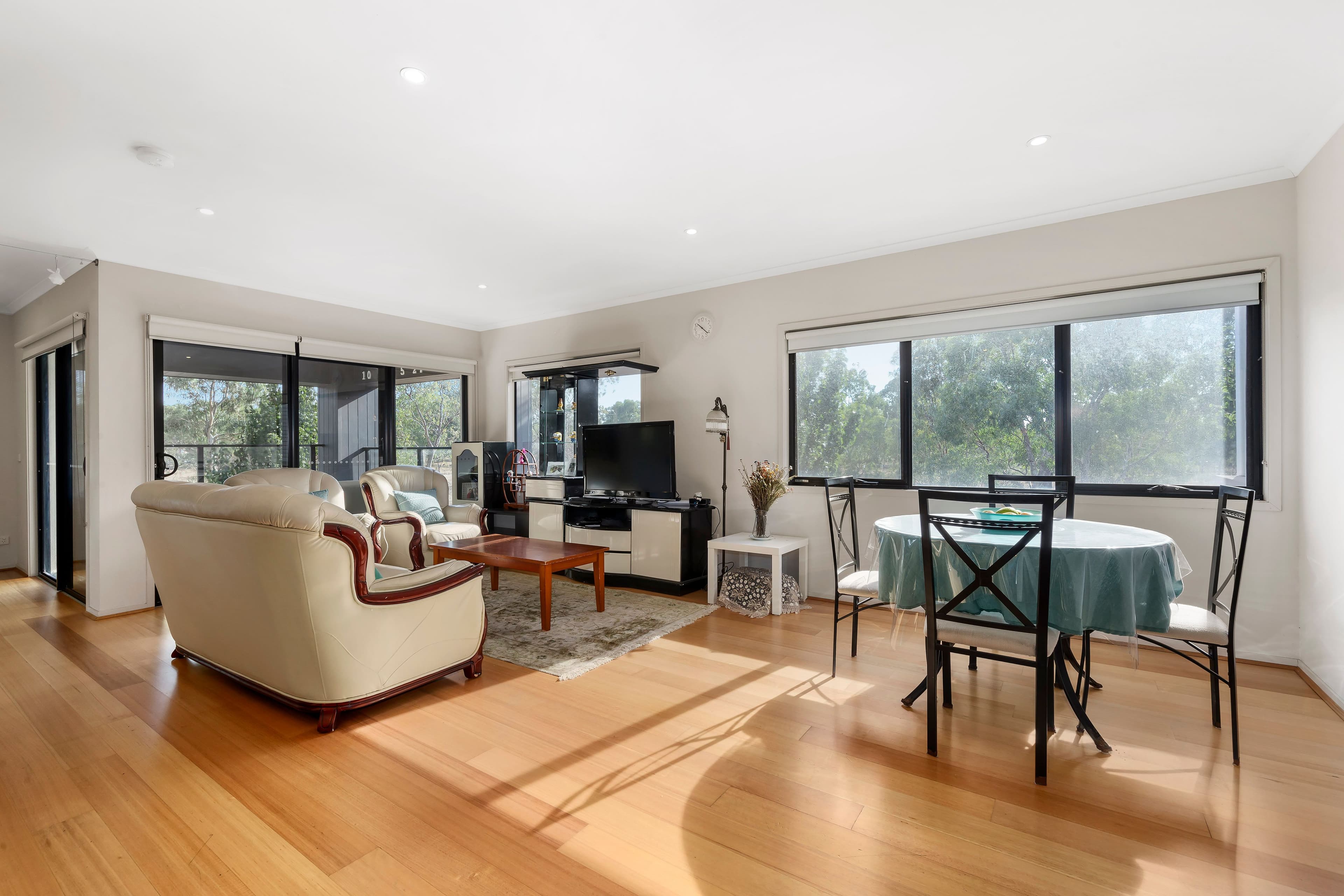 13 Gorman Drive, Mill Park VIC 3082, Mill Park - Thumbnail 3