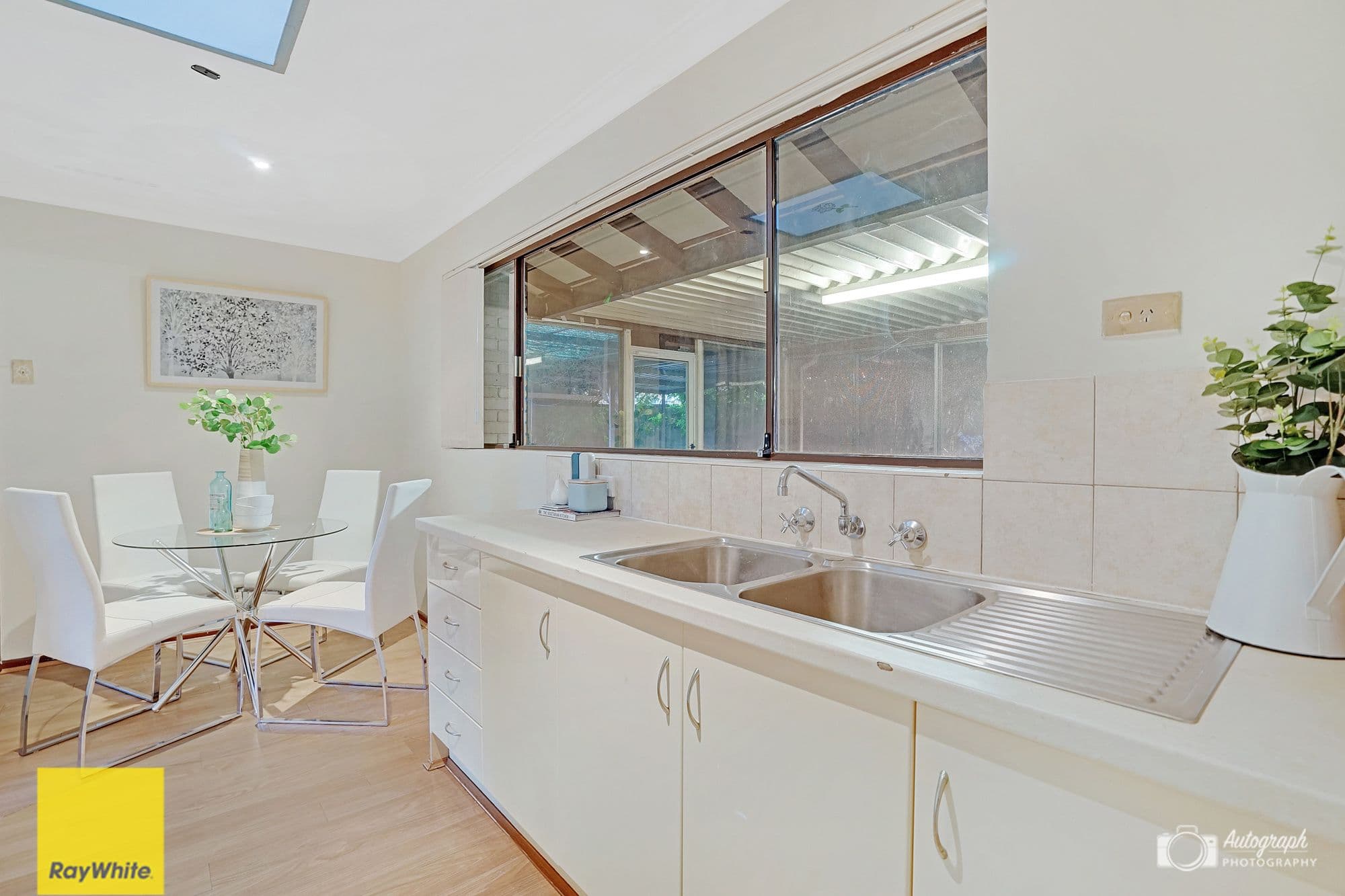 38 Nanovich Avenue, Girrawheen WA 6064, Girrawheen - Thumbnail 8