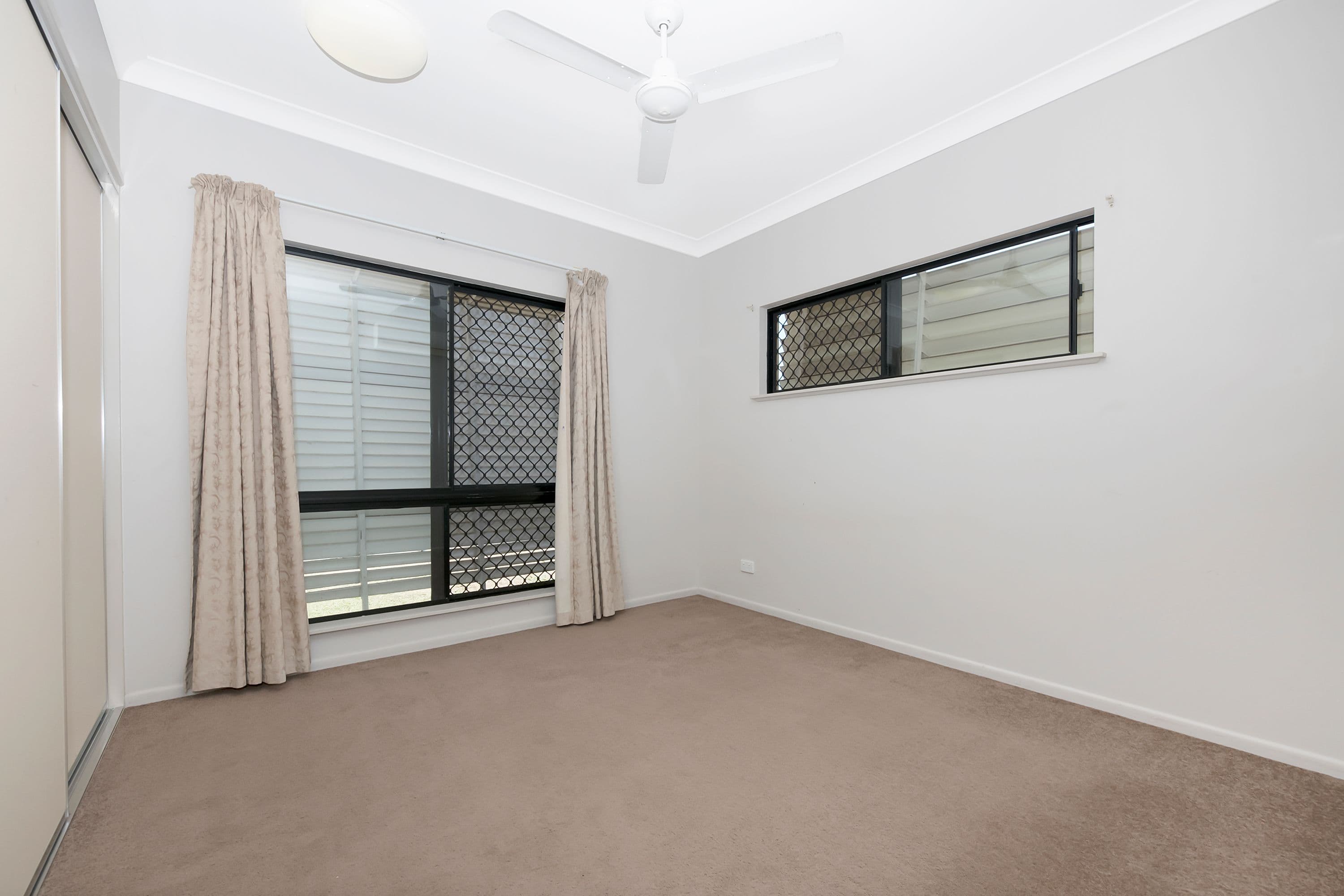 14A Latchford Street, Pimlico QLD 4812, Pimlico - Thumbnail 4