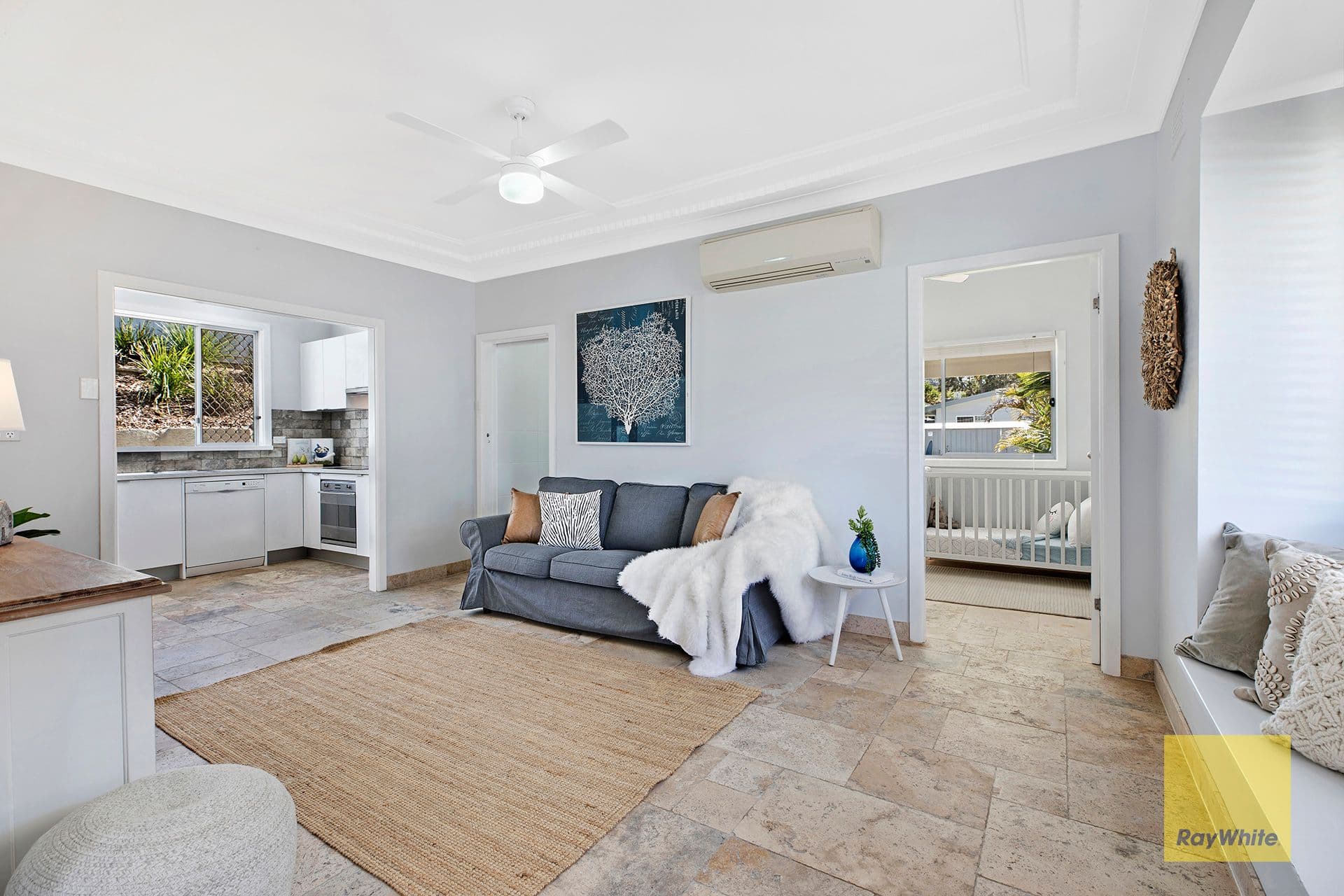 15 Bangalow Street, Ettalong Beach - Thumbnail 4