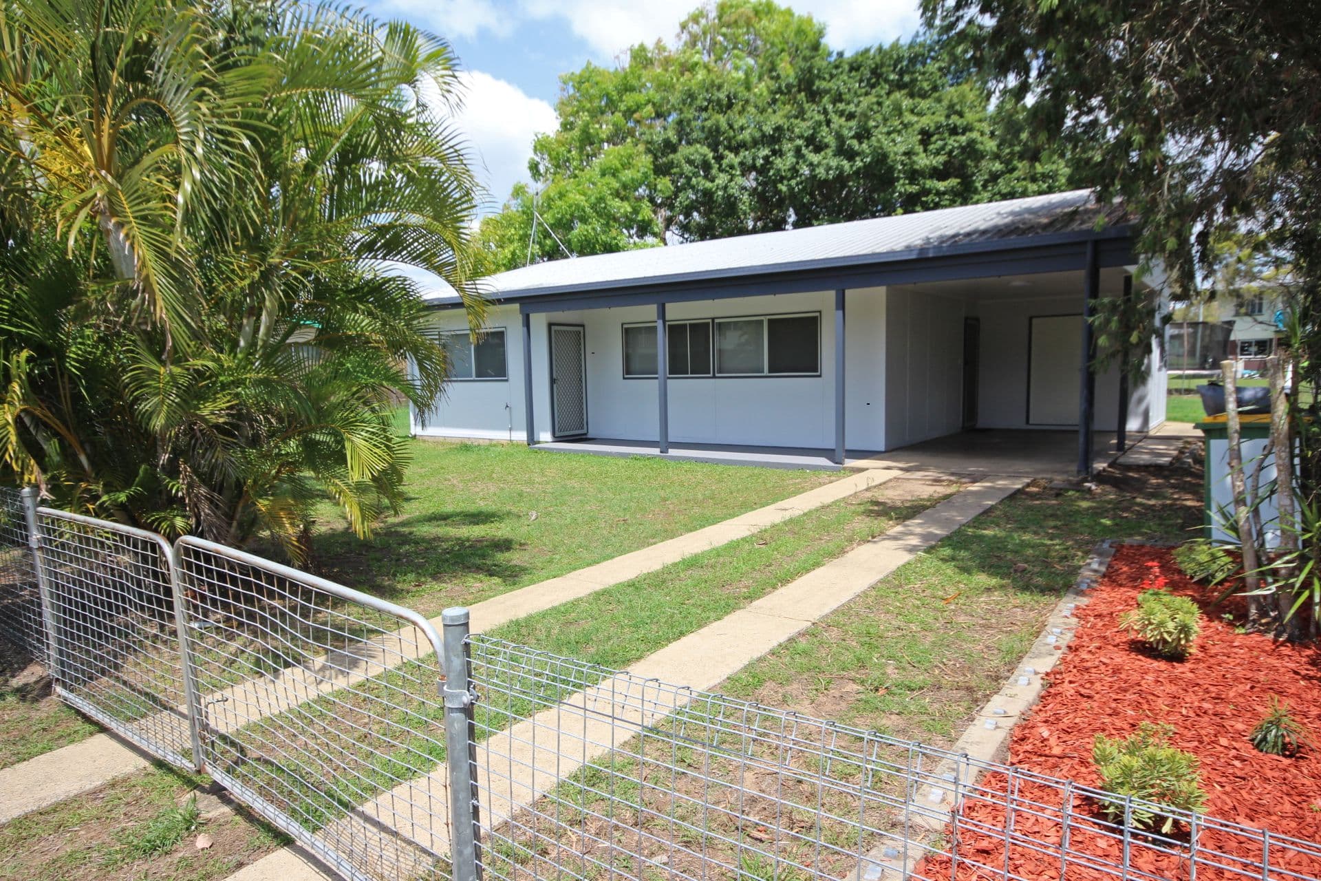 4 Elizabeth Street, Sarina QLD 4737, Sarina - Image 1