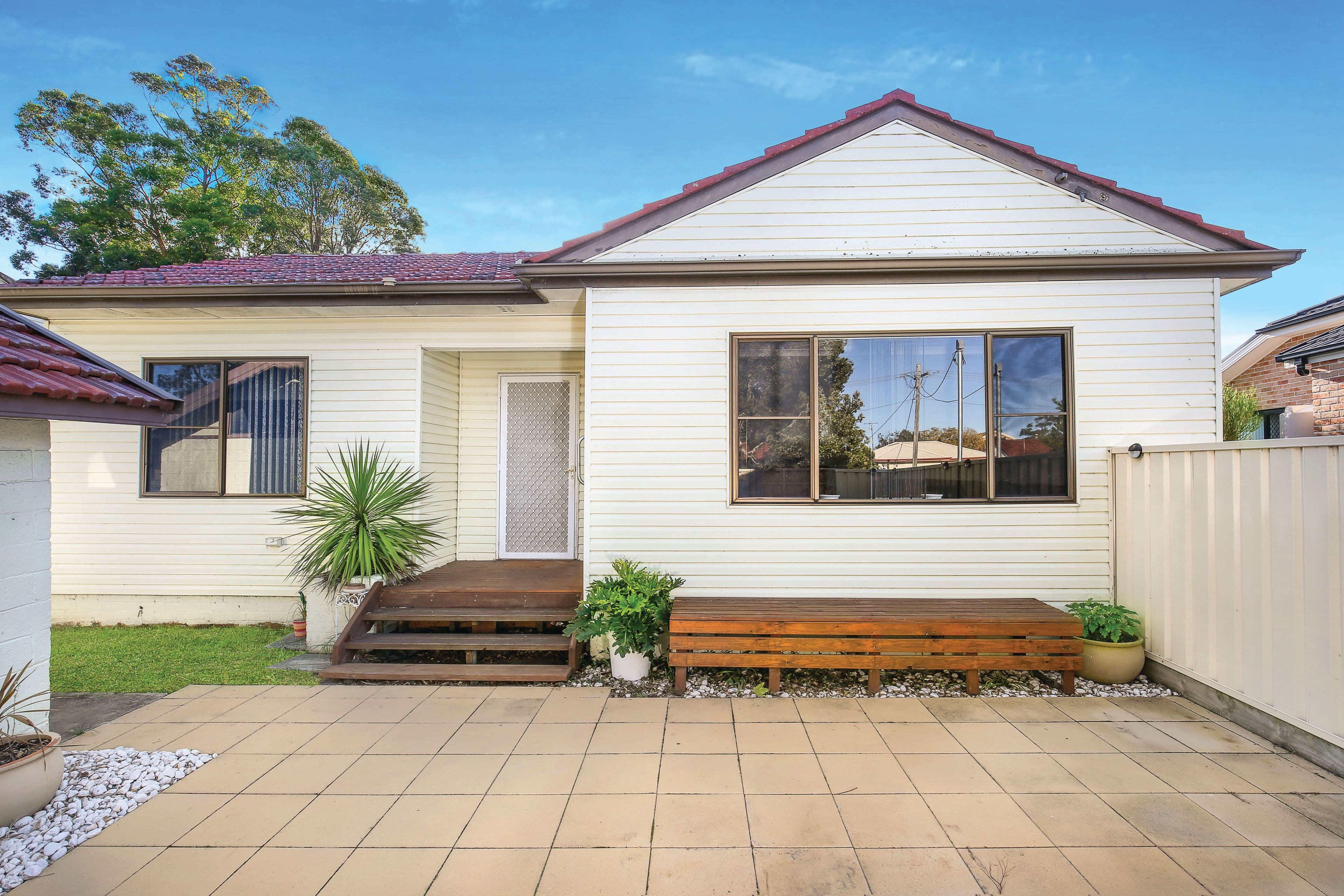 5 Albert Street, Unanderra NSW 2526, Unanderra - Image 1