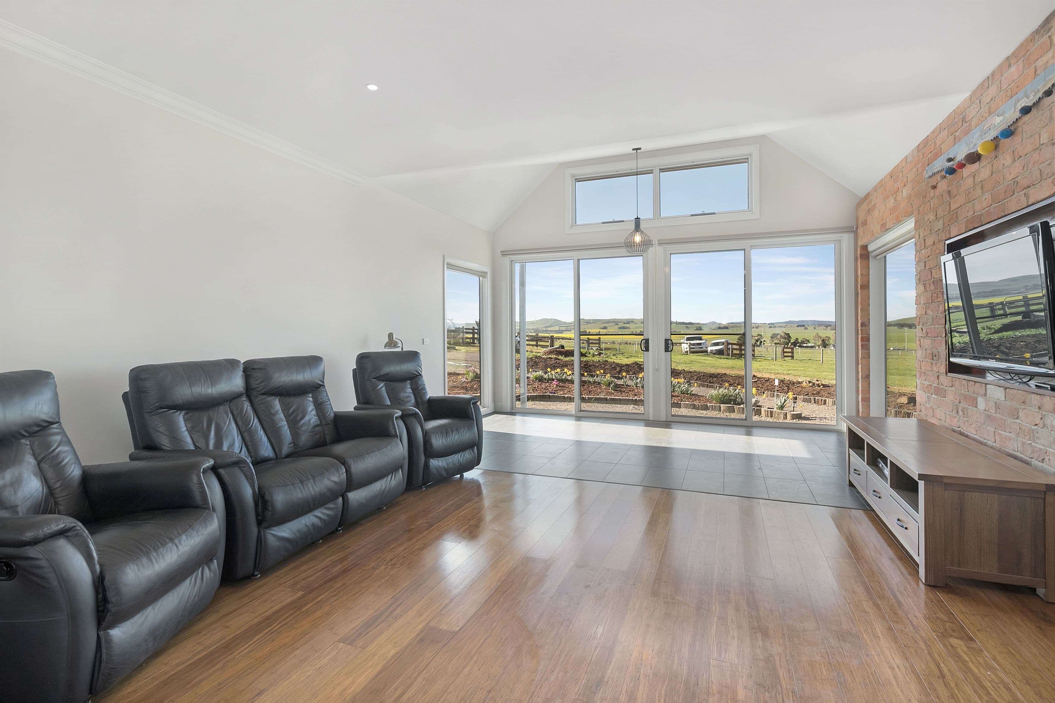 2311 Western Highway, Burrumbeet VIC 3352, Burrumbeet - Thumbnail 4